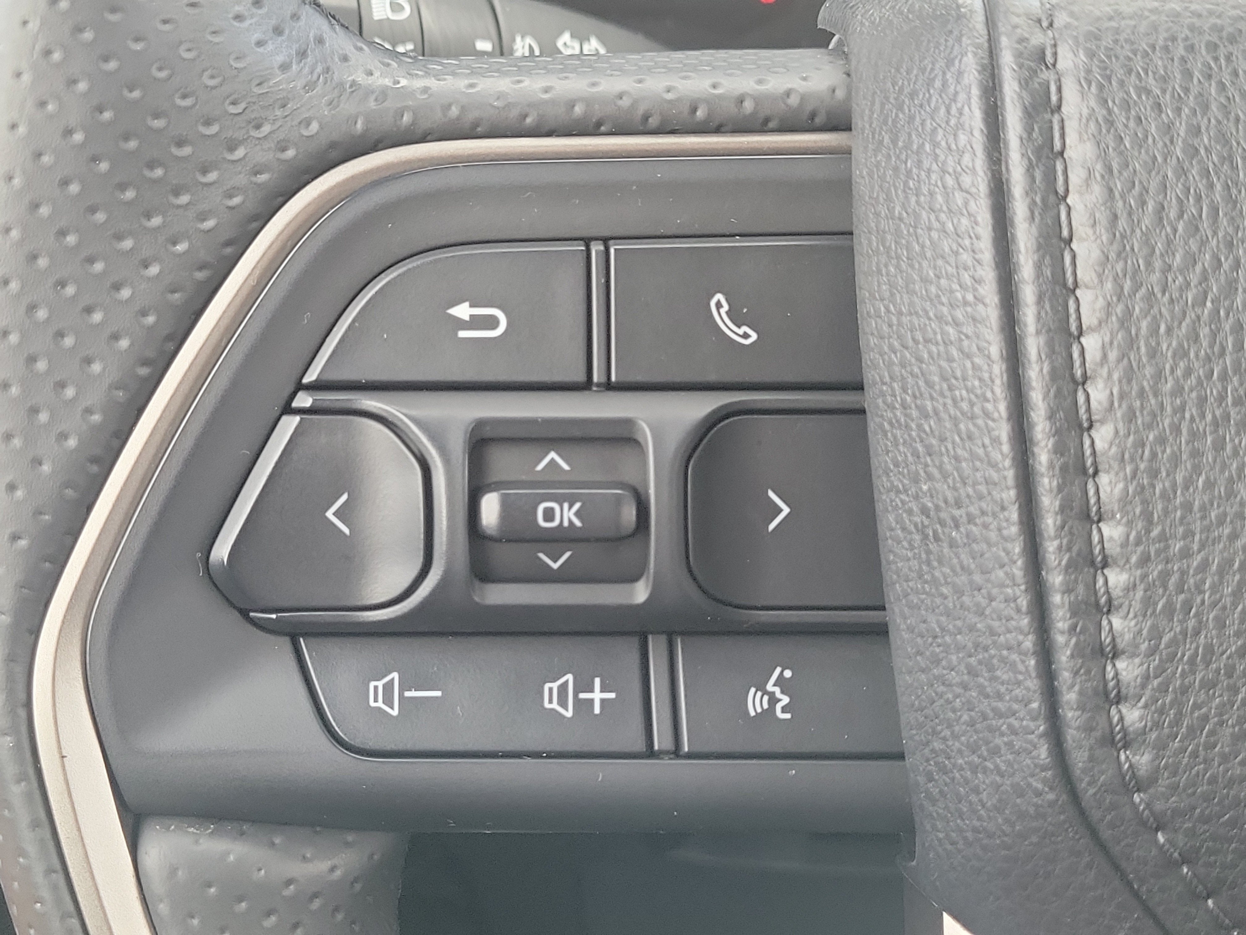 2026 Toyota 4Runner SR5 4WD