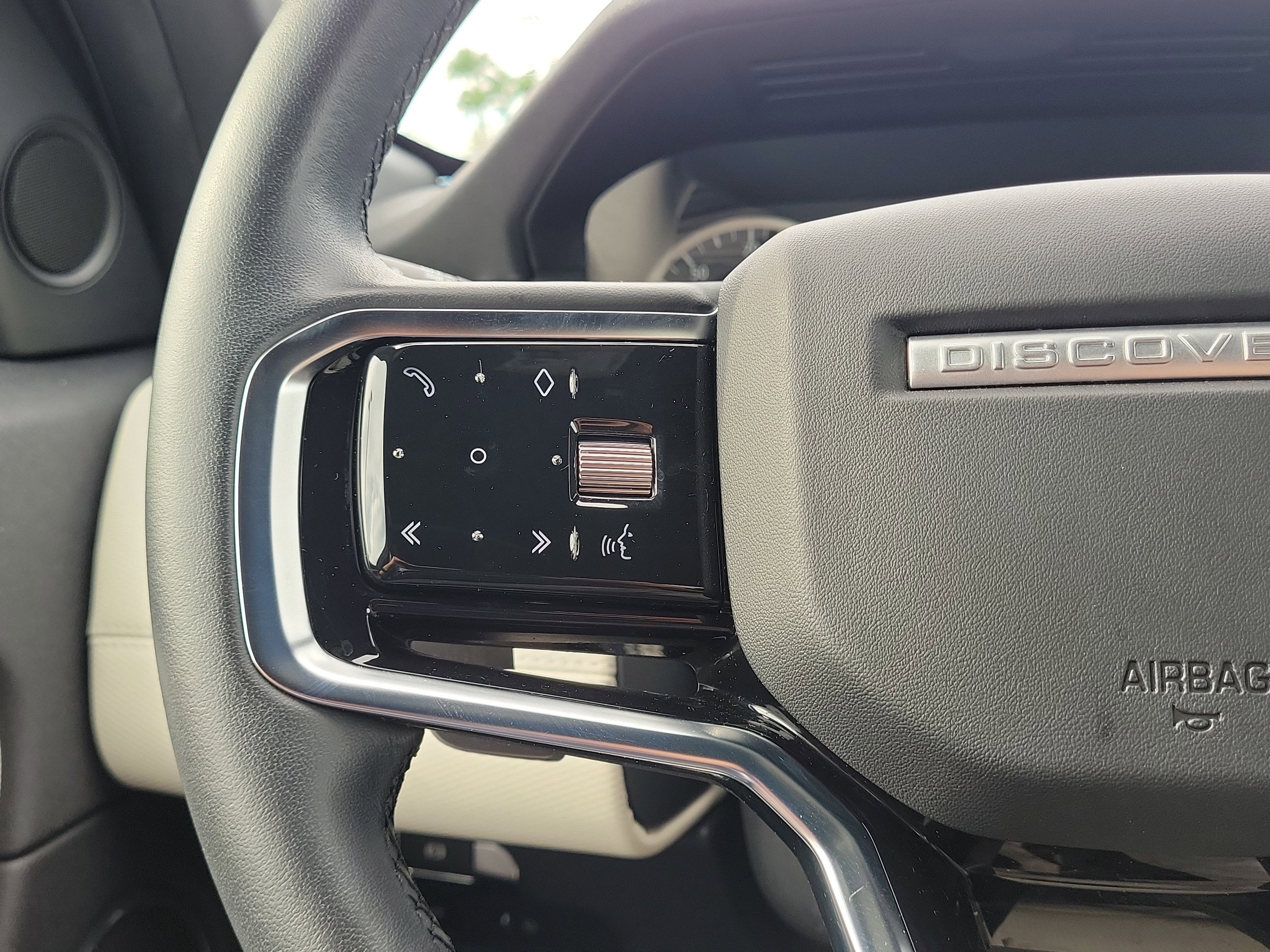 2023 Land Rover Discovery Sport S R-Dynamic