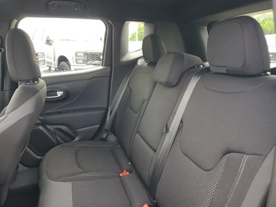 2022 Jeep Renegade Altitude 4WD