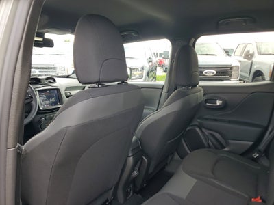 2022 Jeep Renegade Altitude 4WD