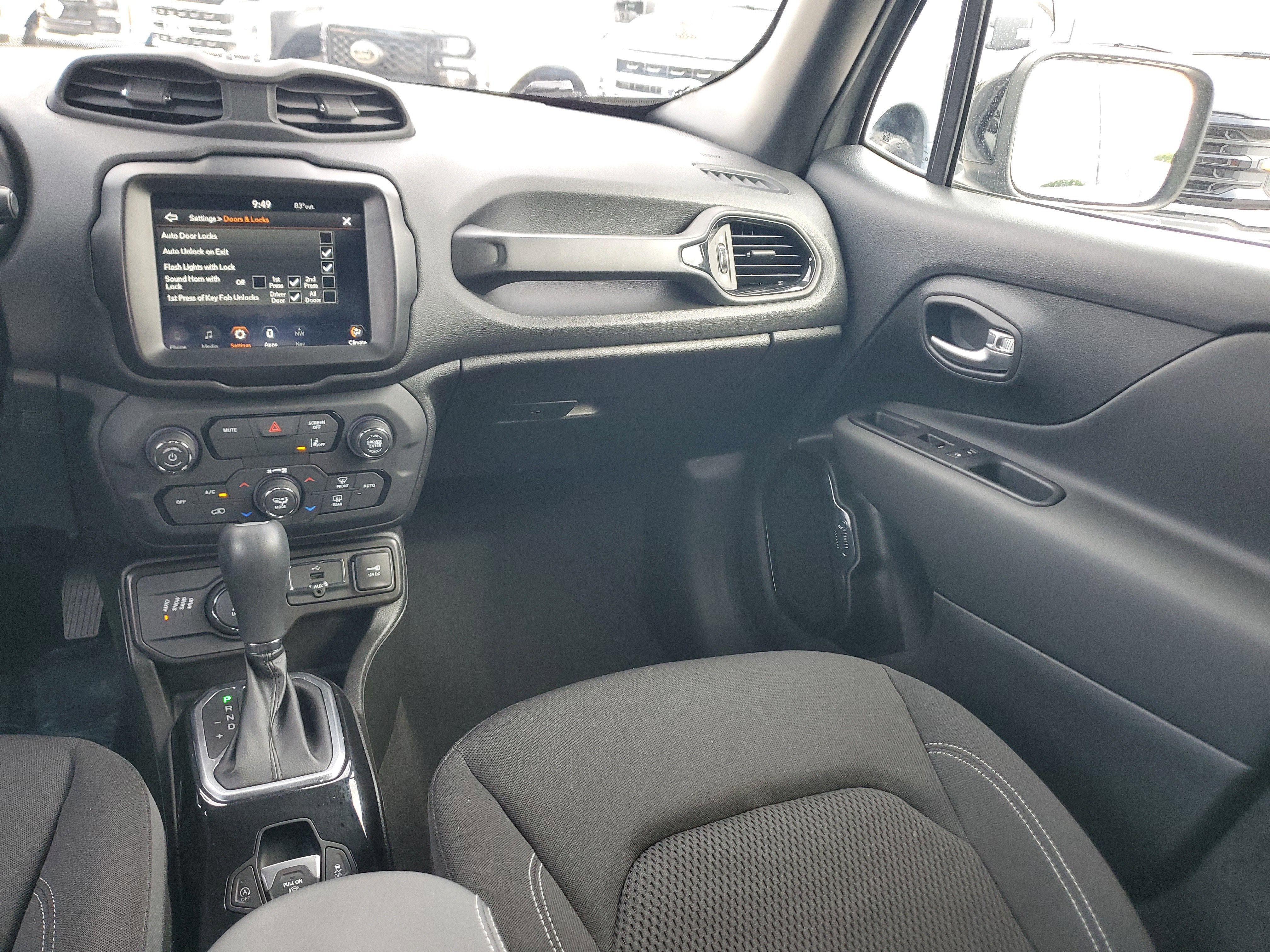 2022 Jeep Renegade Altitude 4WD