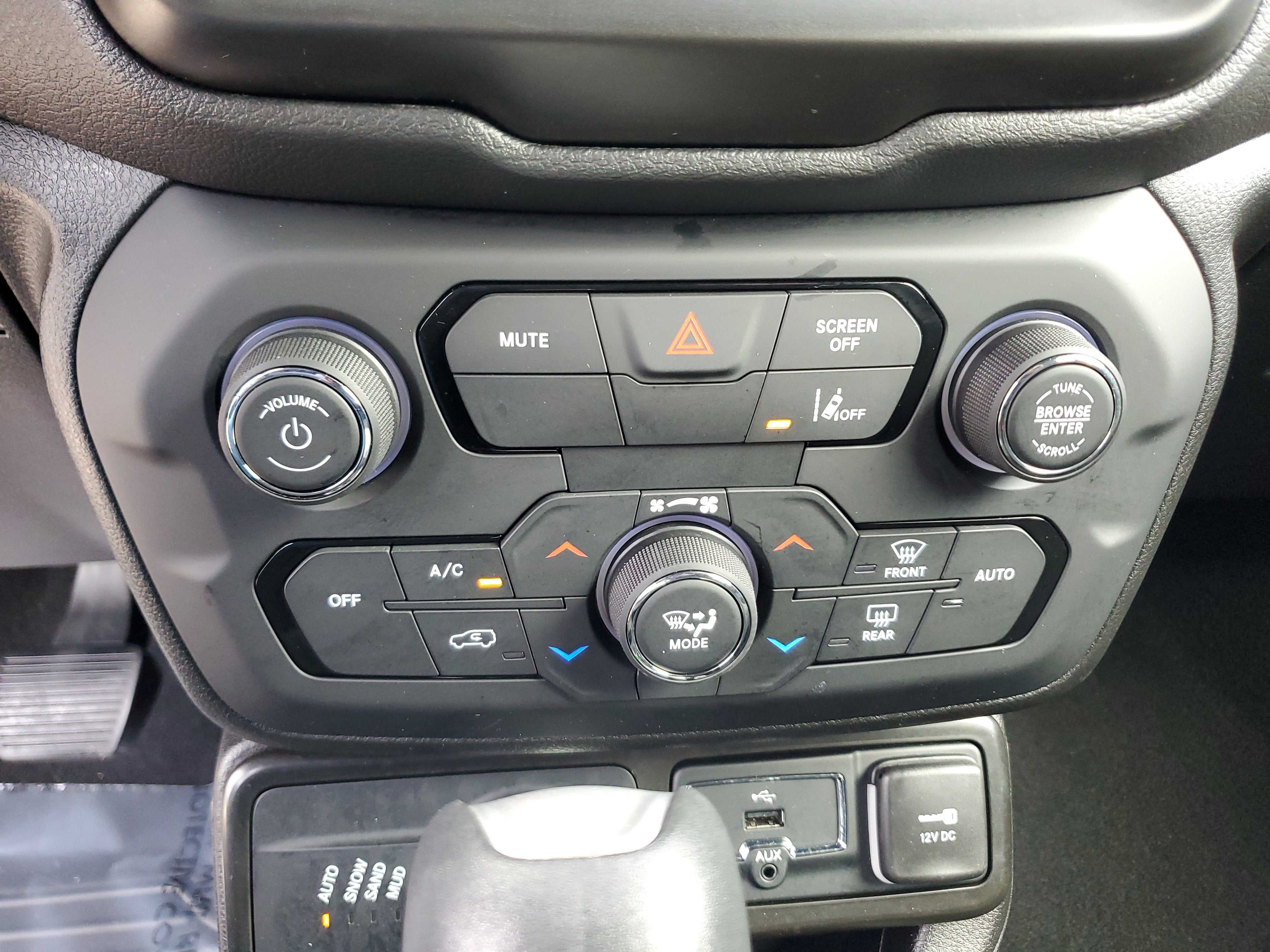 2022 Jeep Renegade Altitude 4WD