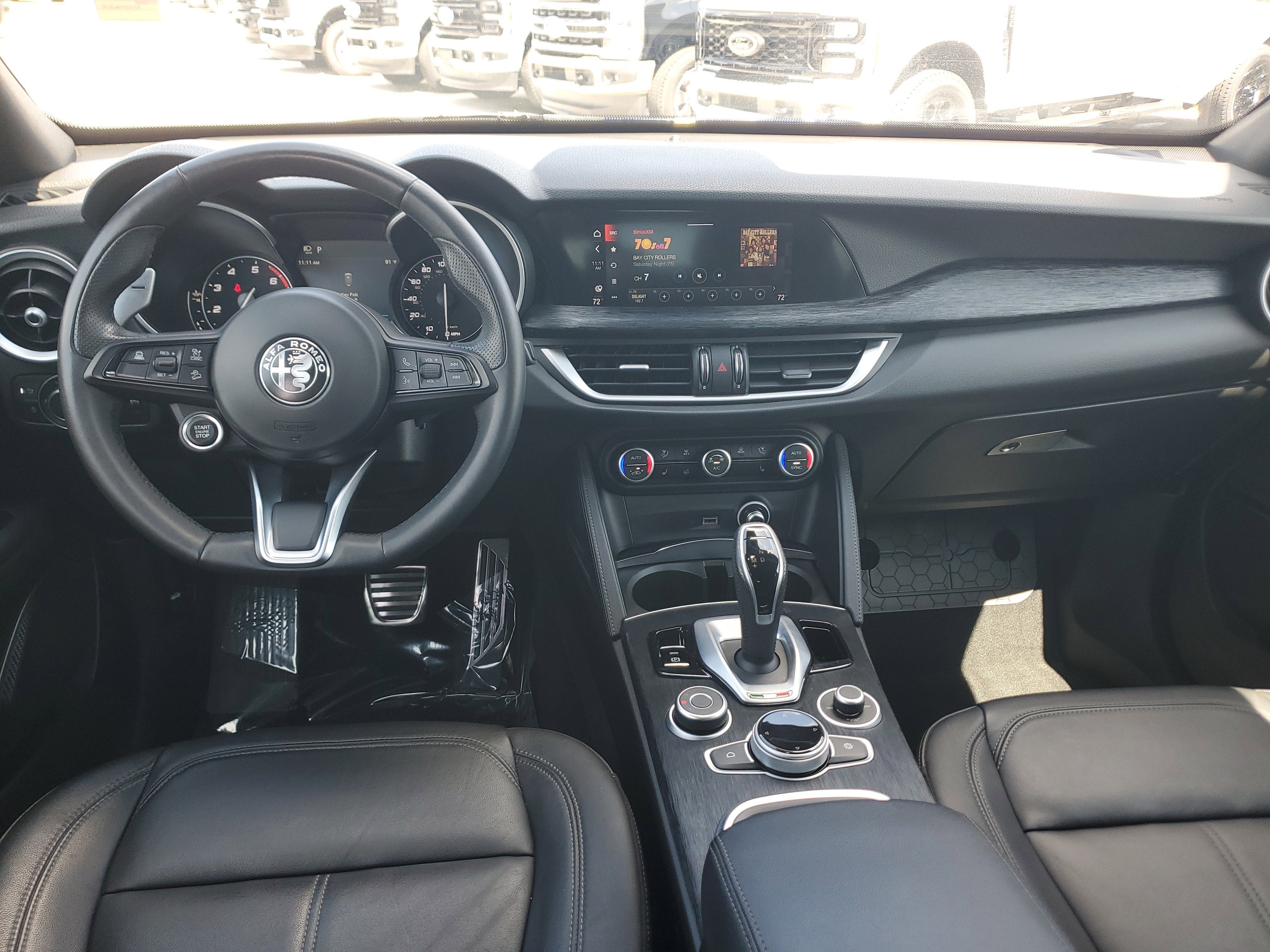 2022 Alfa Romeo Stelvio Sprint