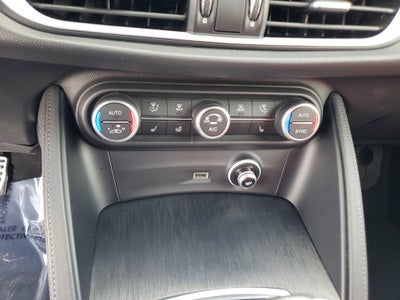 2022 Alfa Romeo Stelvio Sprint 4WD