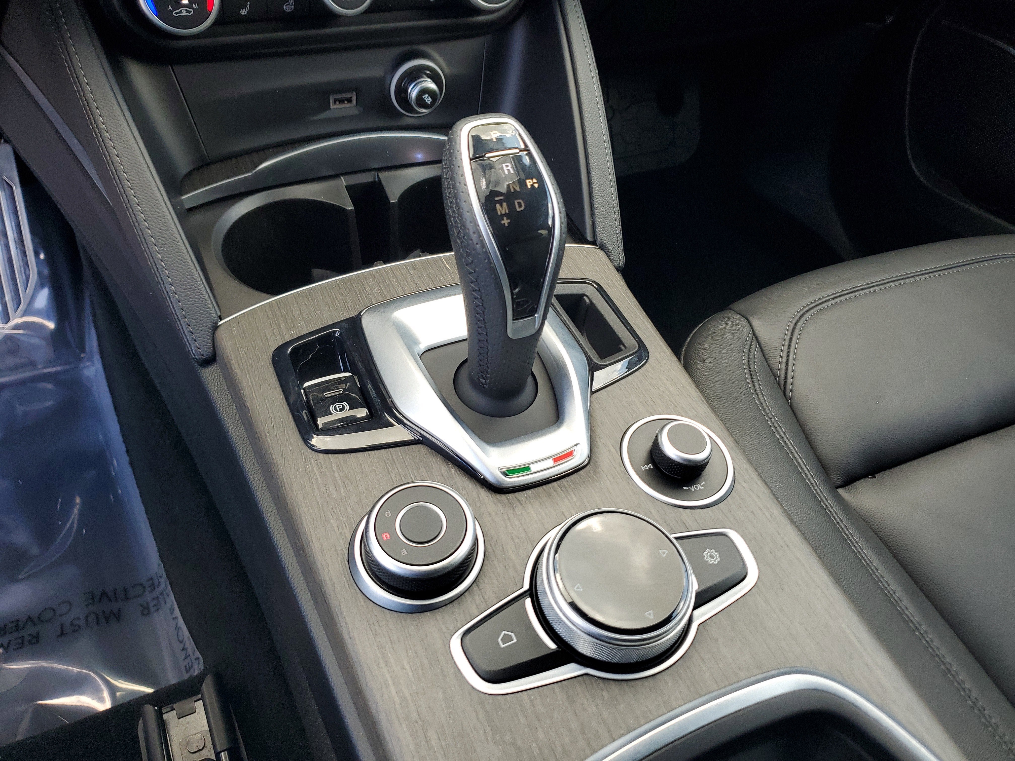 2022 Alfa Romeo Stelvio Ti