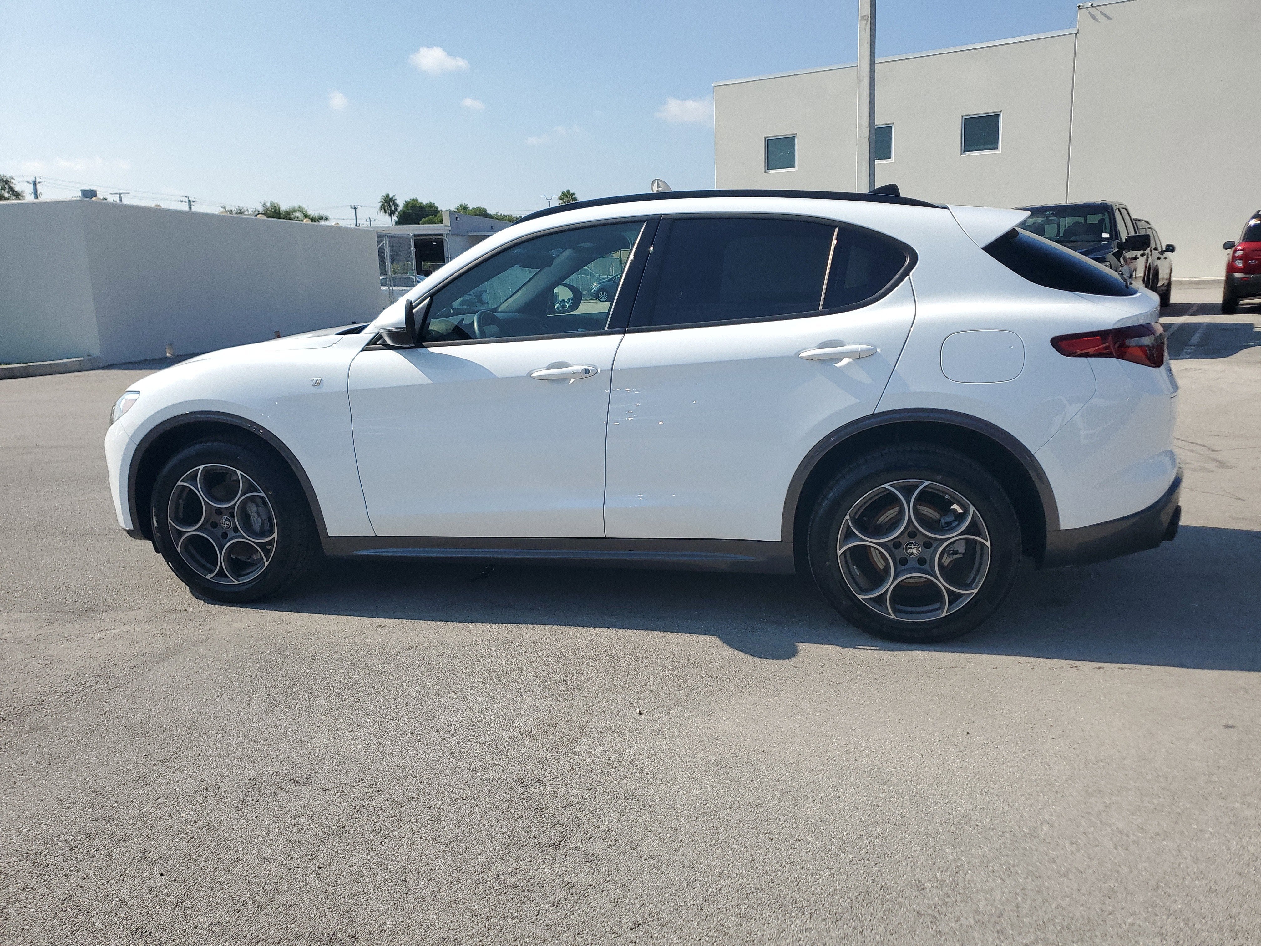 2022 Alfa Romeo Stelvio Ti