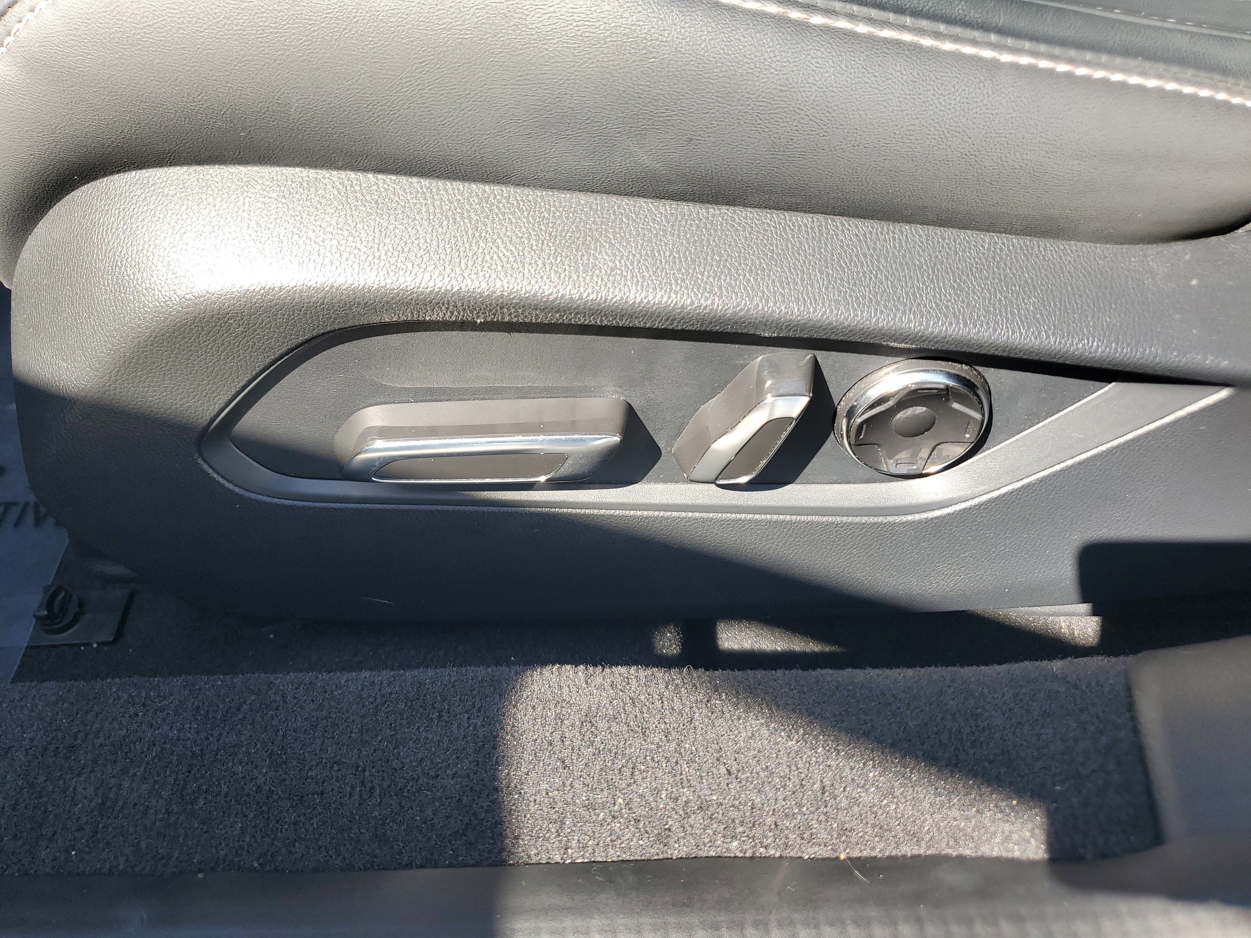 2023 Acura TLX w/Technology Package