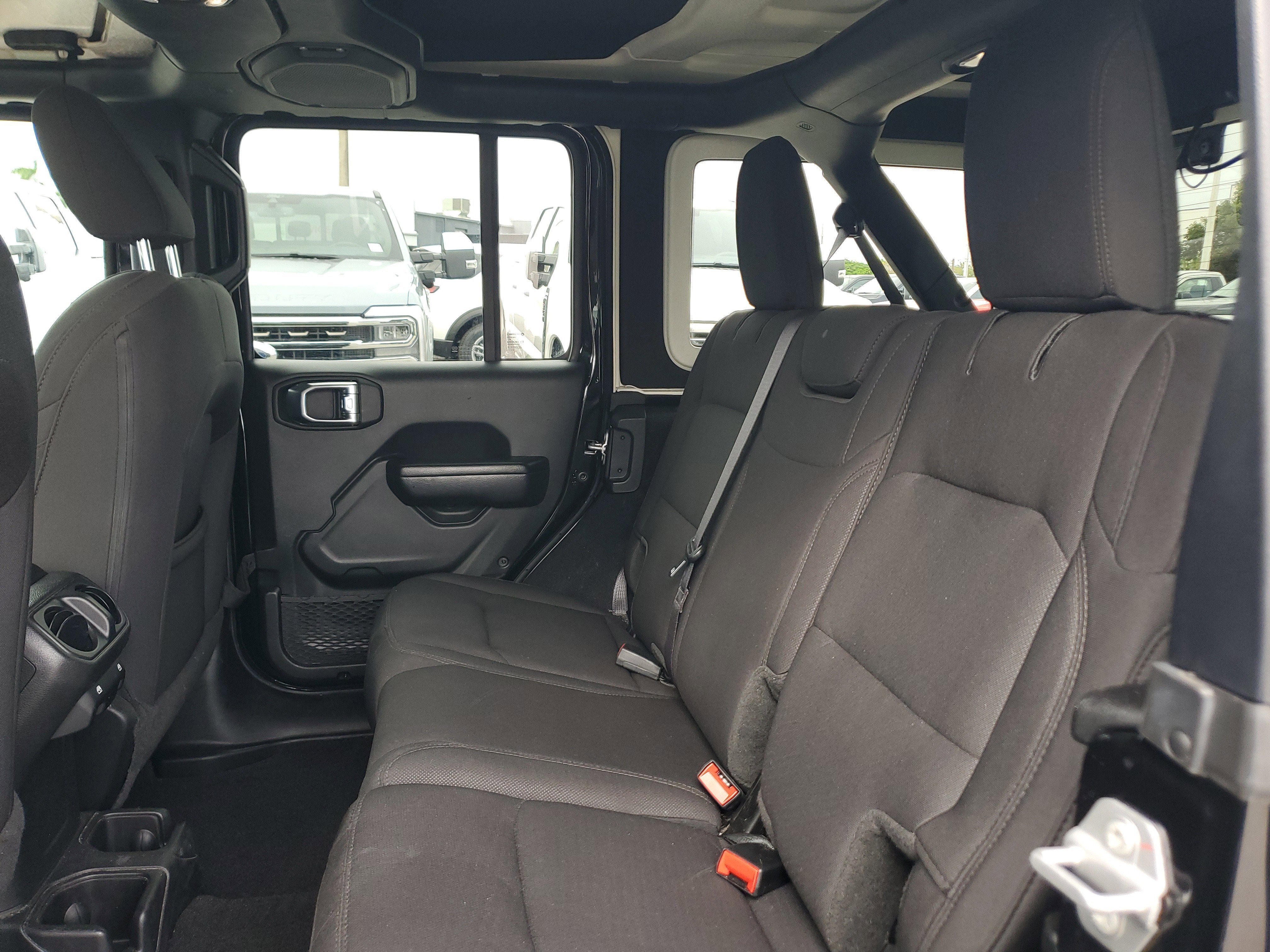 2023 Jeep Wrangler Sport Altitude 4WD