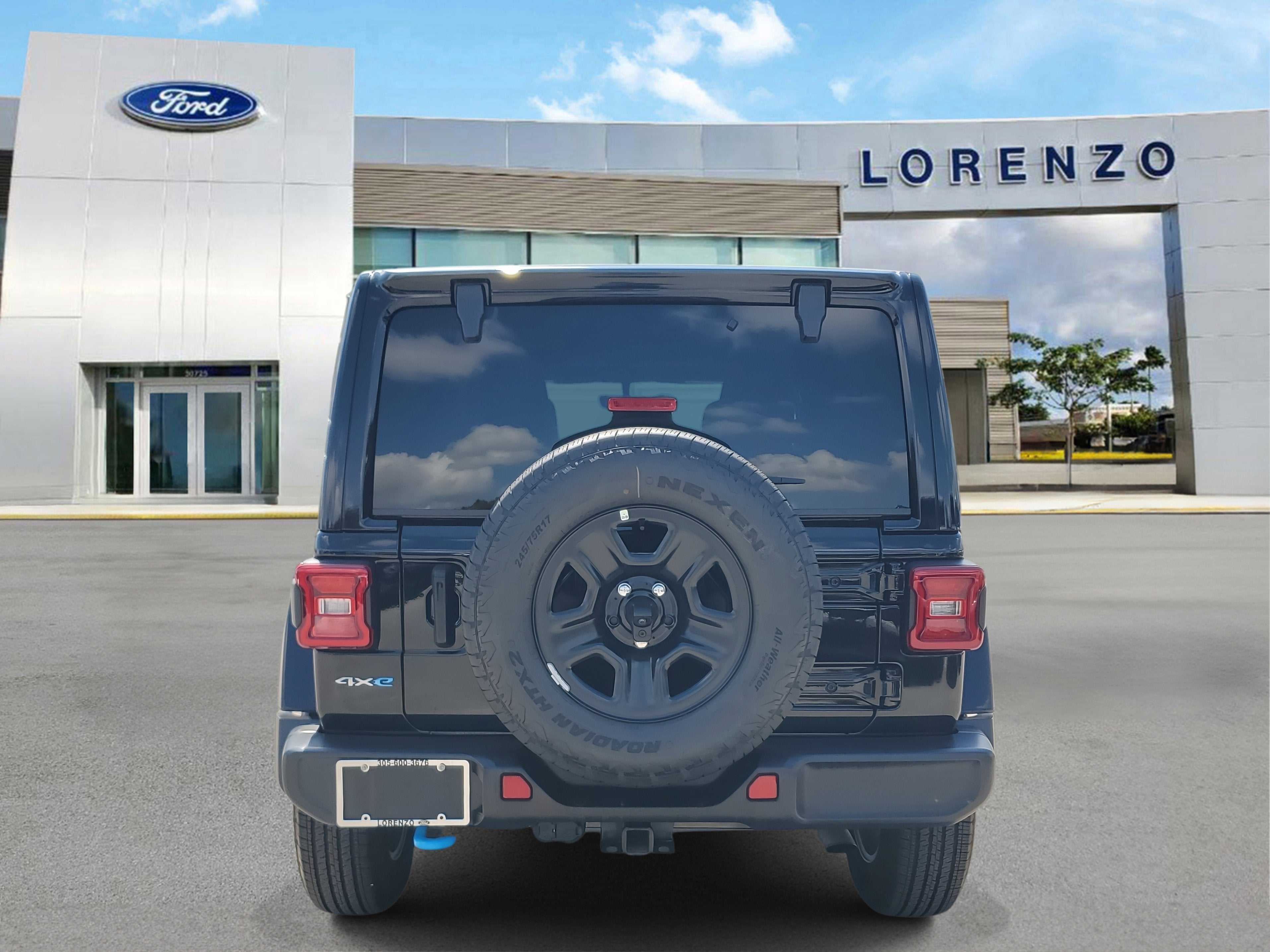 2023 Jeep Wrangler 4xe Sahara 4WD