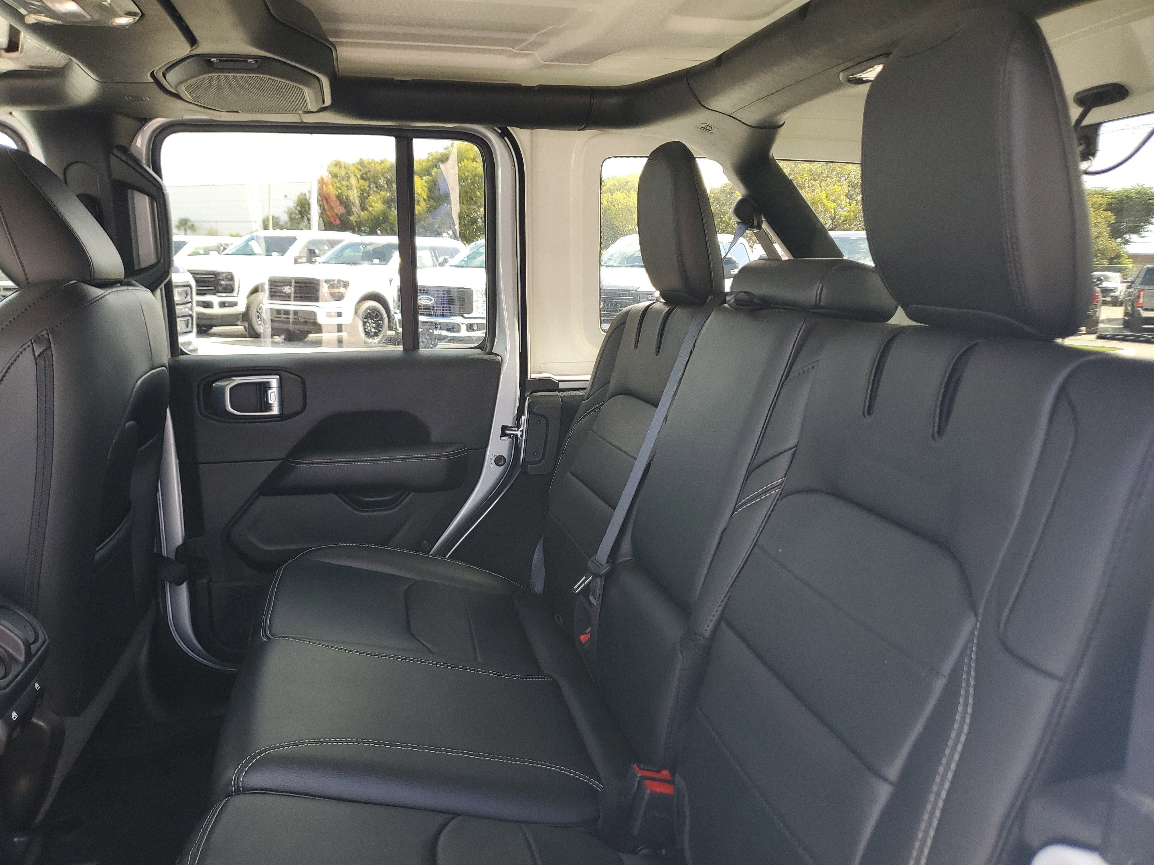 2023 Jeep Wrangler 4xe Sahara 4WD