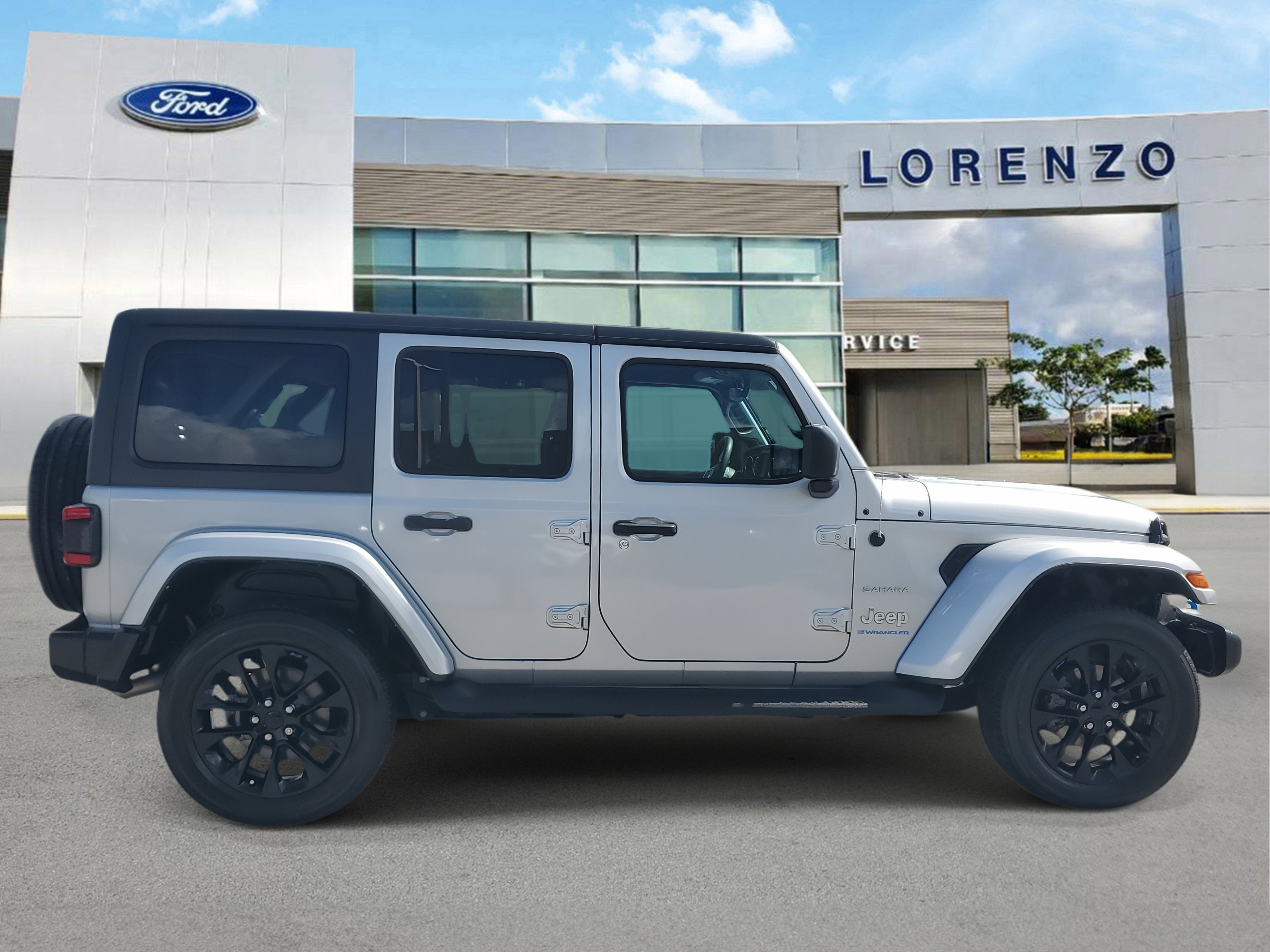 2023 Jeep Wrangler 4xe Sahara 4WD