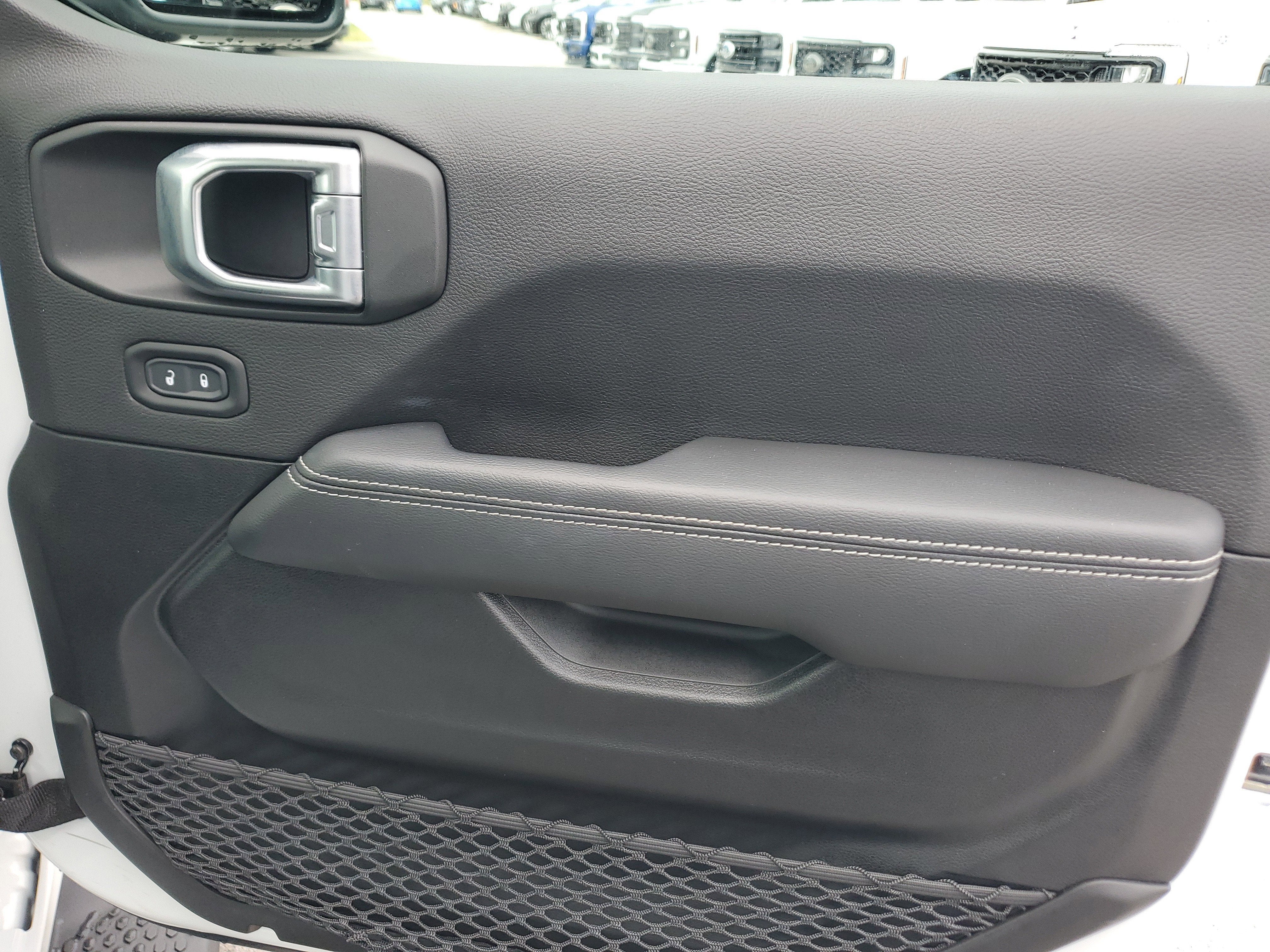 2023 Jeep Wrangler 4xe Sahara 4WD