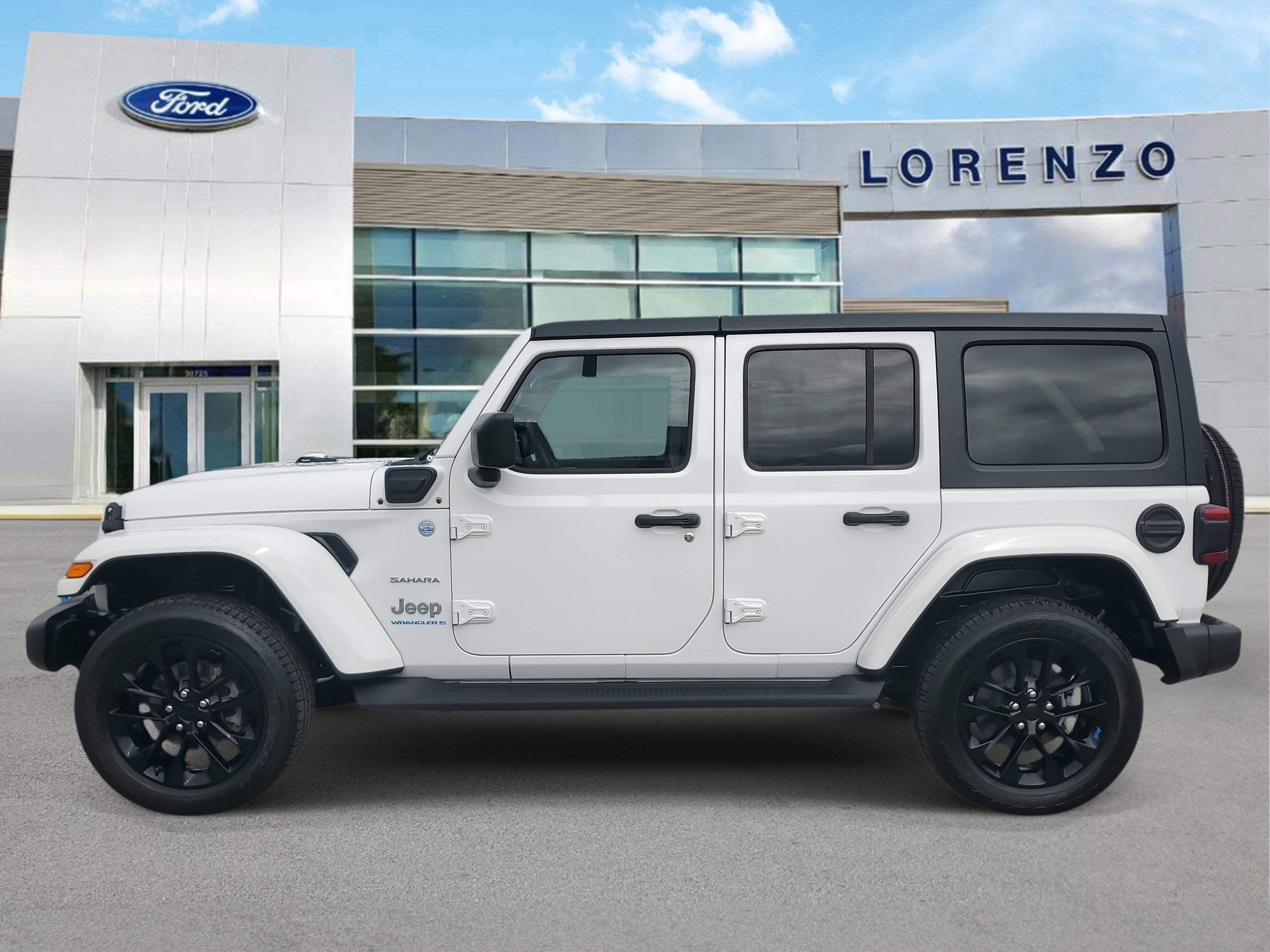2023 Jeep Wrangler 4xe Sahara 4WD