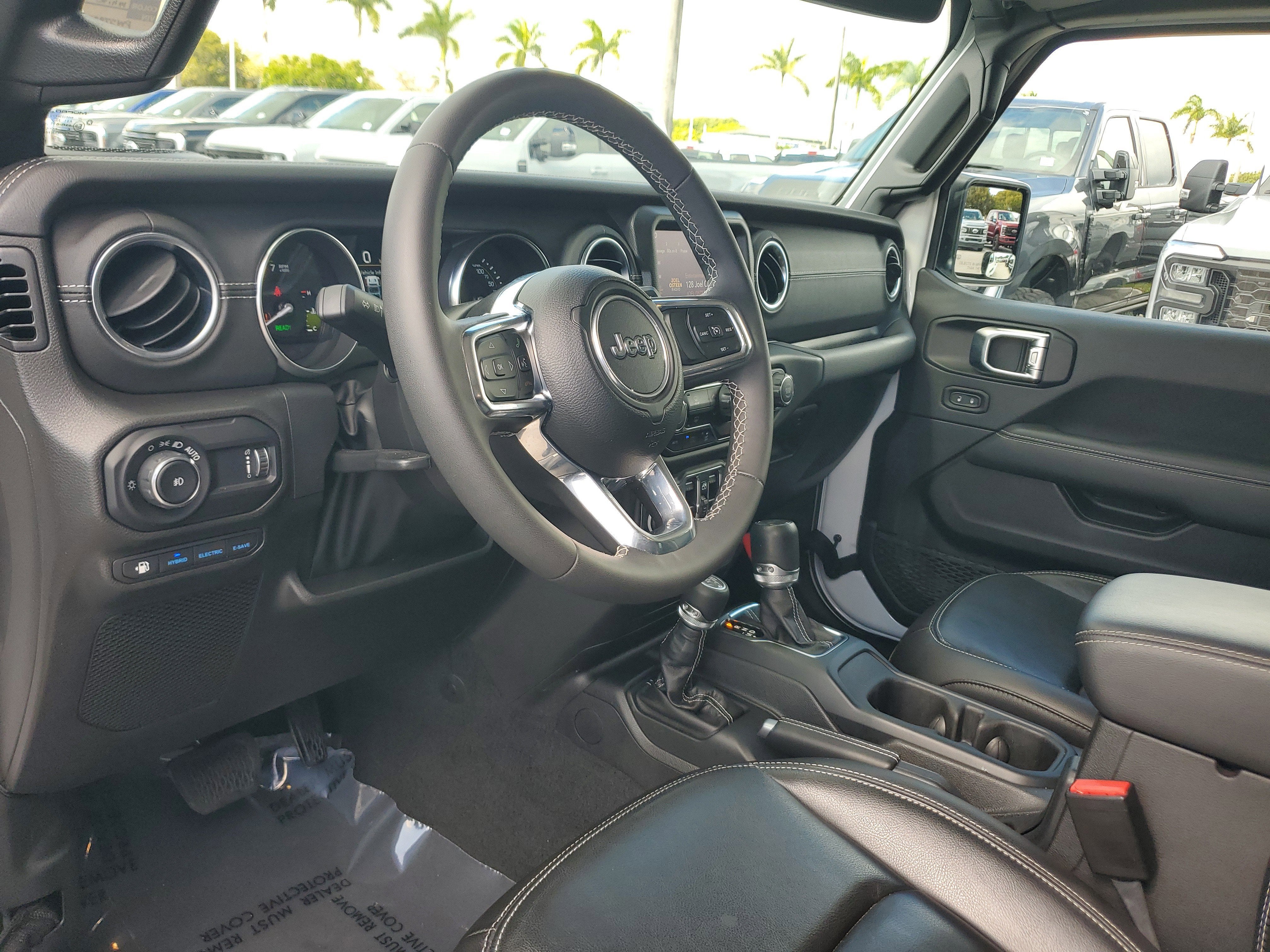 2023 Jeep Wrangler 4xe Sahara