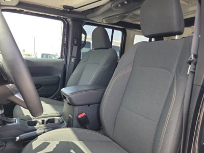 2025 Jeep Wrangler Sahara 4WD