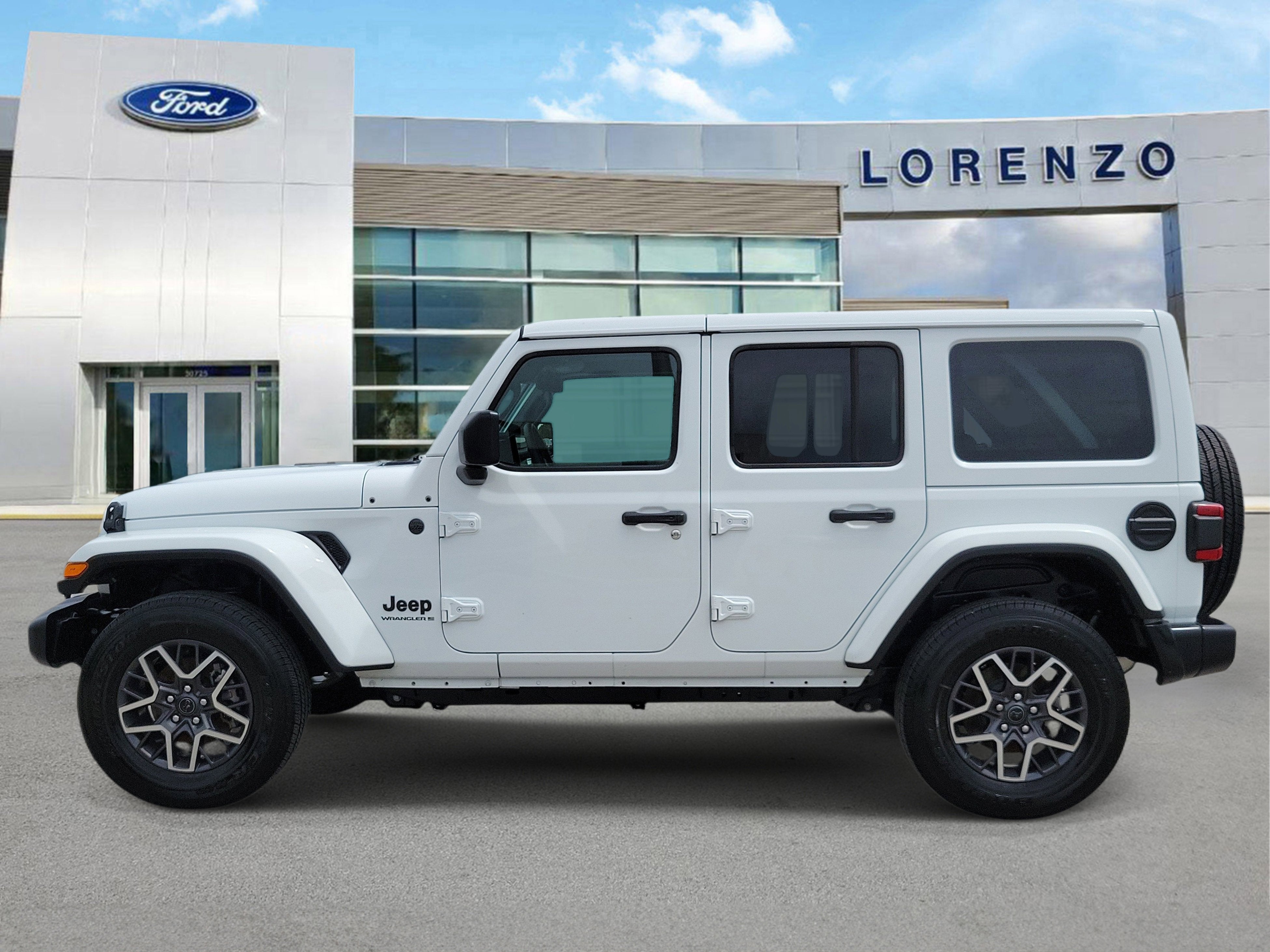 2025 Jeep Wrangler Sahara 4WD