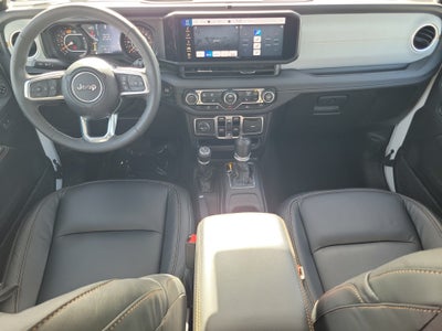 2025 Jeep Wrangler Sahara 4WD