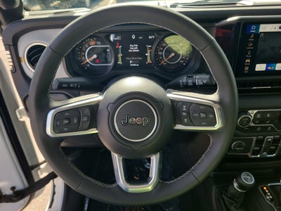 2025 Jeep Wrangler Sahara 4WD