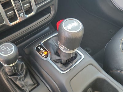2025 Jeep Wrangler Sahara 4WD