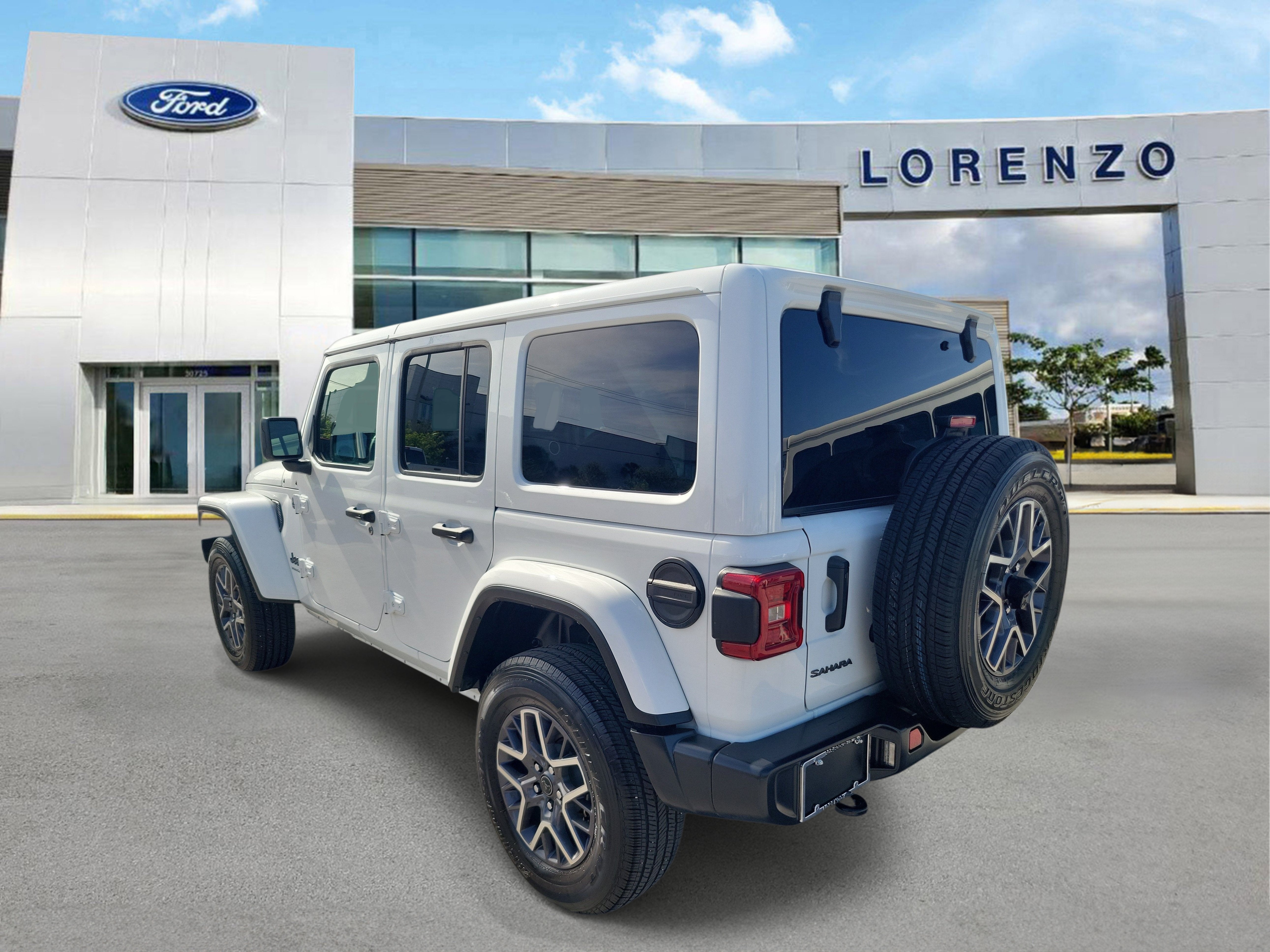 2025 Jeep Wrangler Sahara 4WD