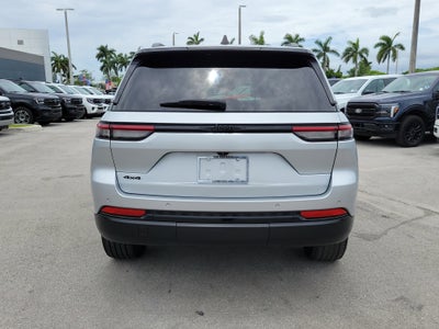 2023 Jeep Grand Cherokee Altitude X 4WD