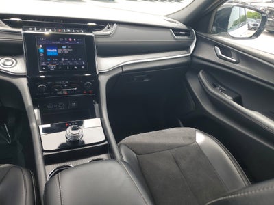 2024 Jeep Grand Cherokee L Altitude X 4WD