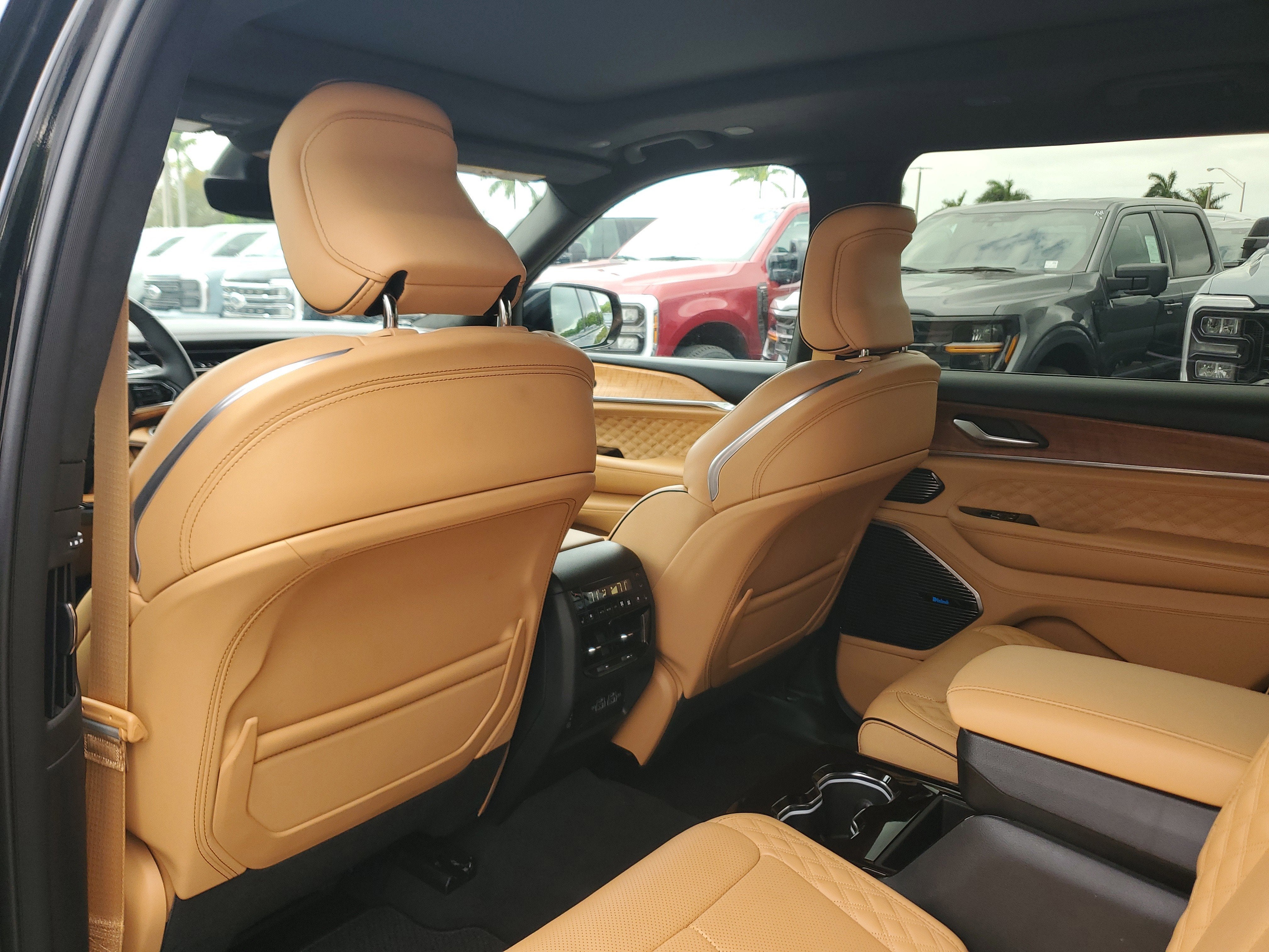 2024 Jeep Grand Cherokee L Summit Reserve