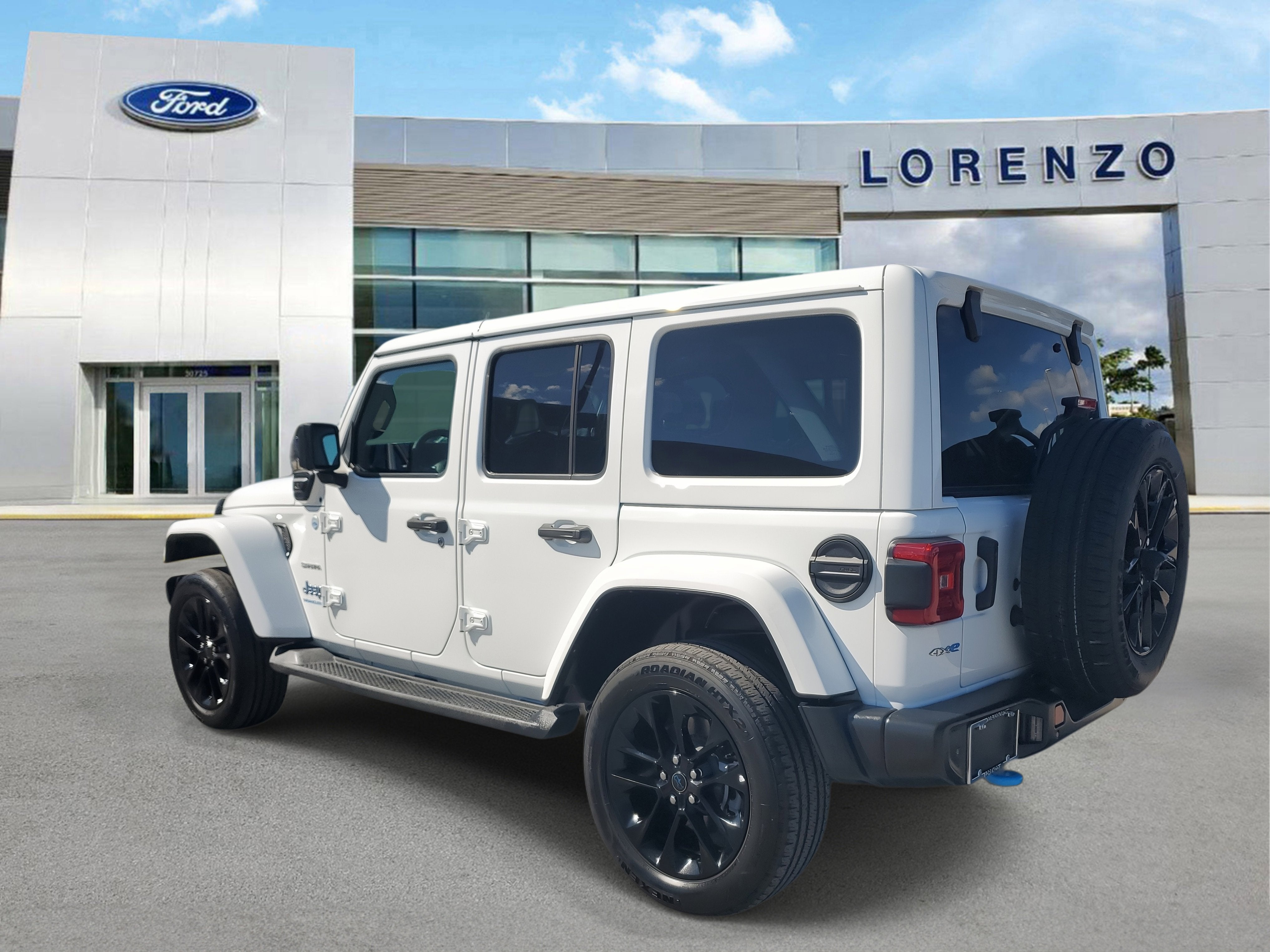 2024 Jeep Wrangler 4xe Sahara
