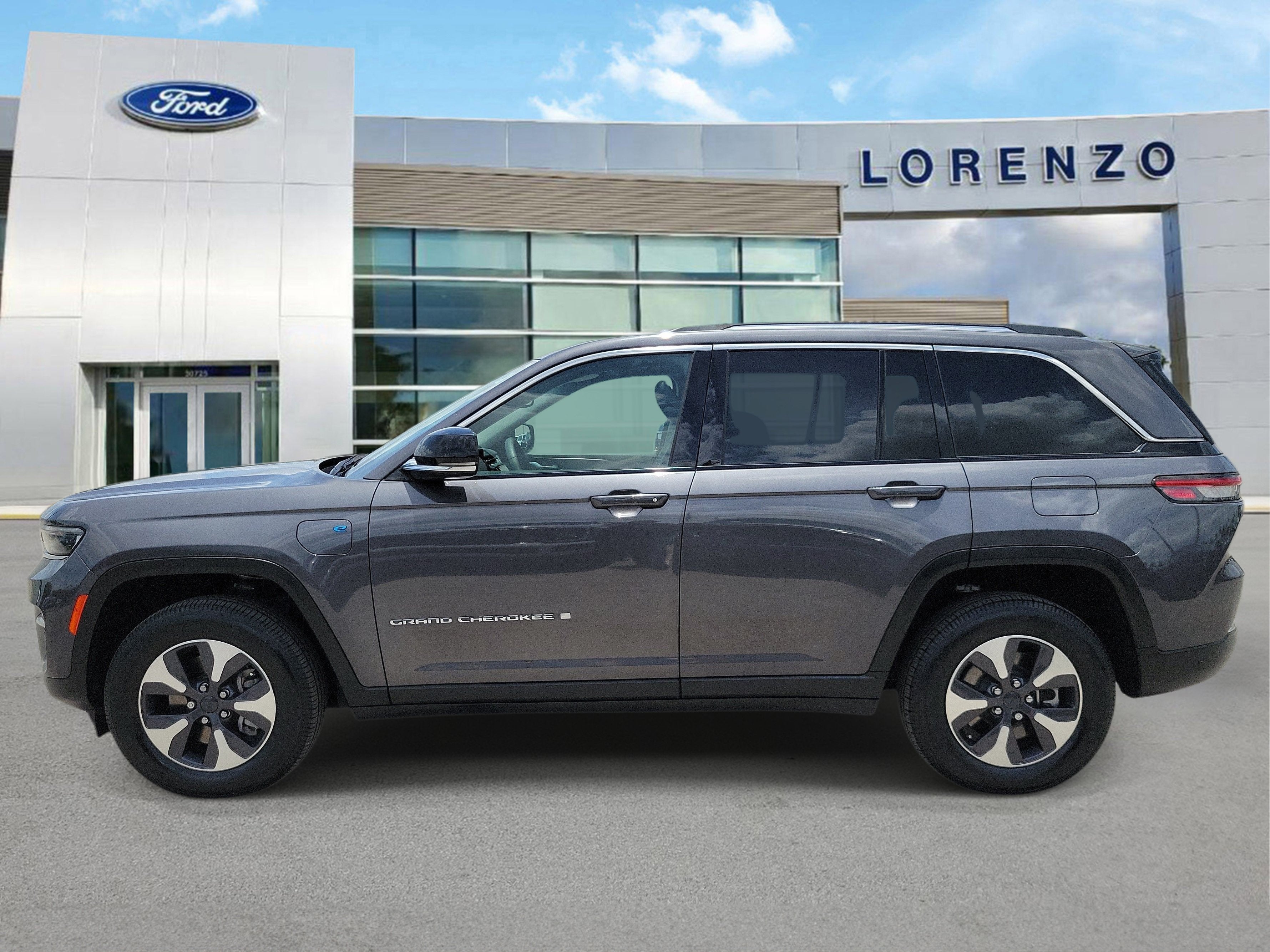 2022 Jeep Grand Cherokee 4xe 4WD