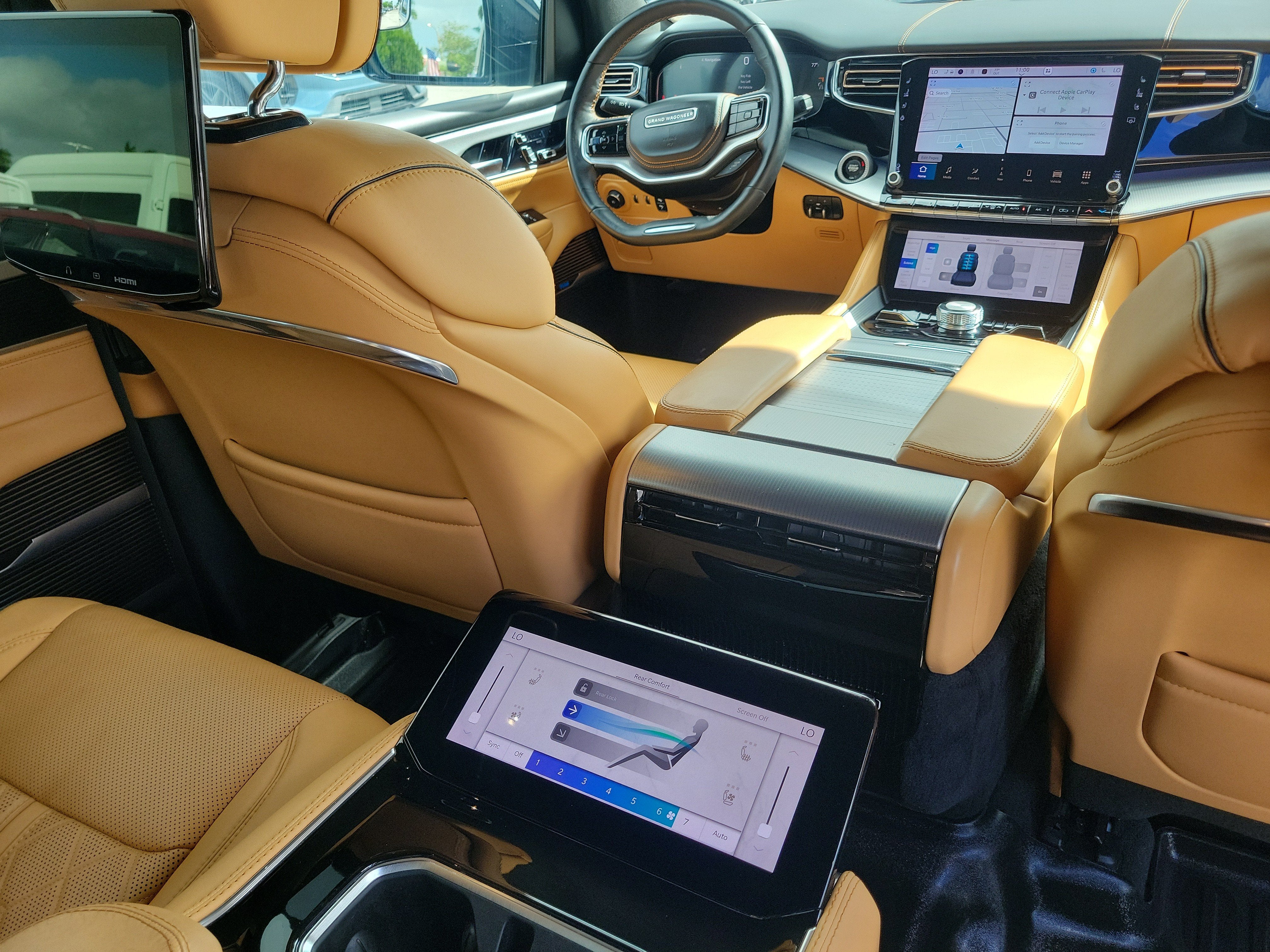2023 Jeep Grand Wagoneer L Series III 4WD