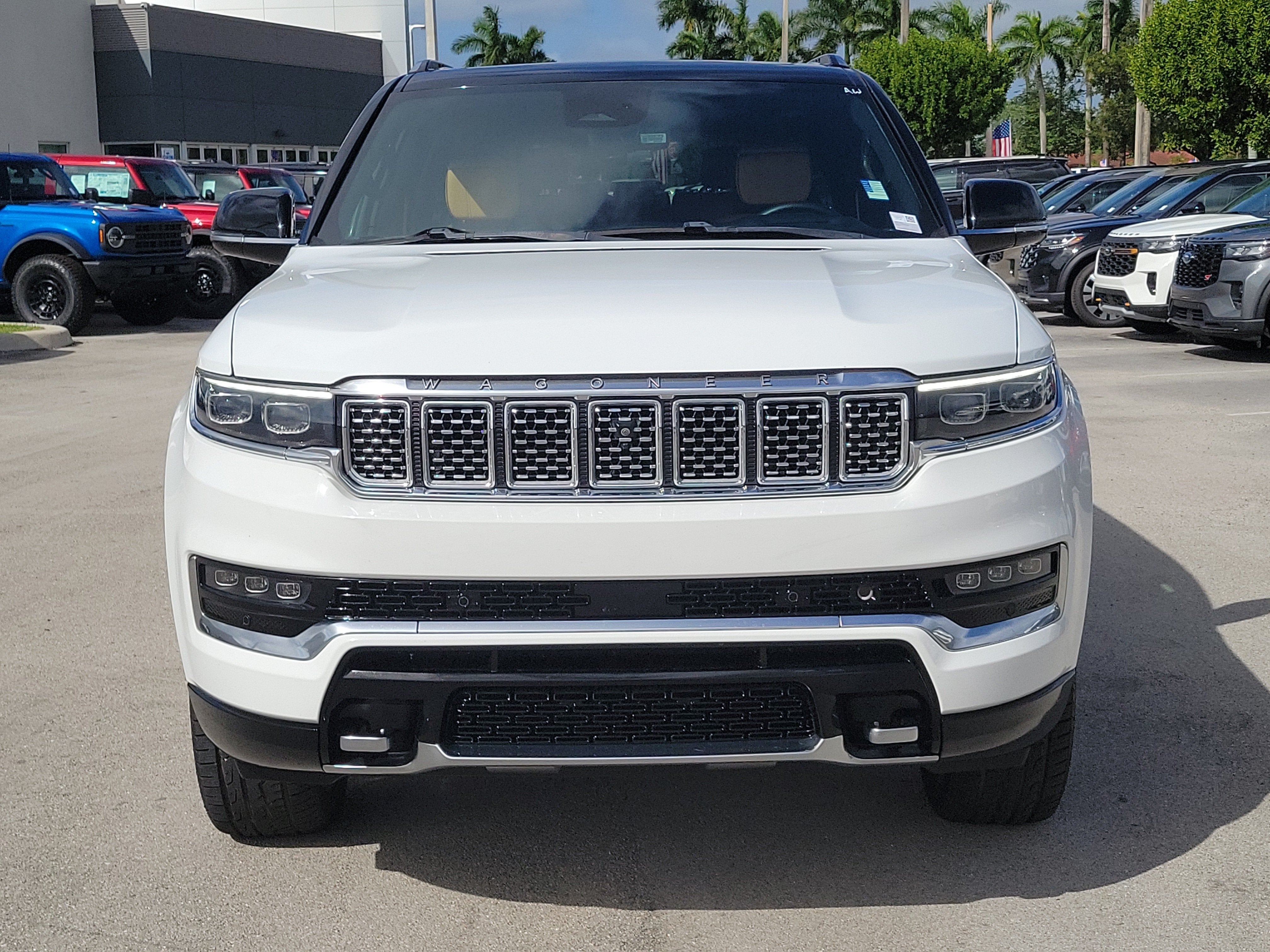 2023 Jeep Grand Wagoneer L Series III 4WD