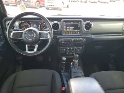 2022 Jeep Gladiator Overland 4WD