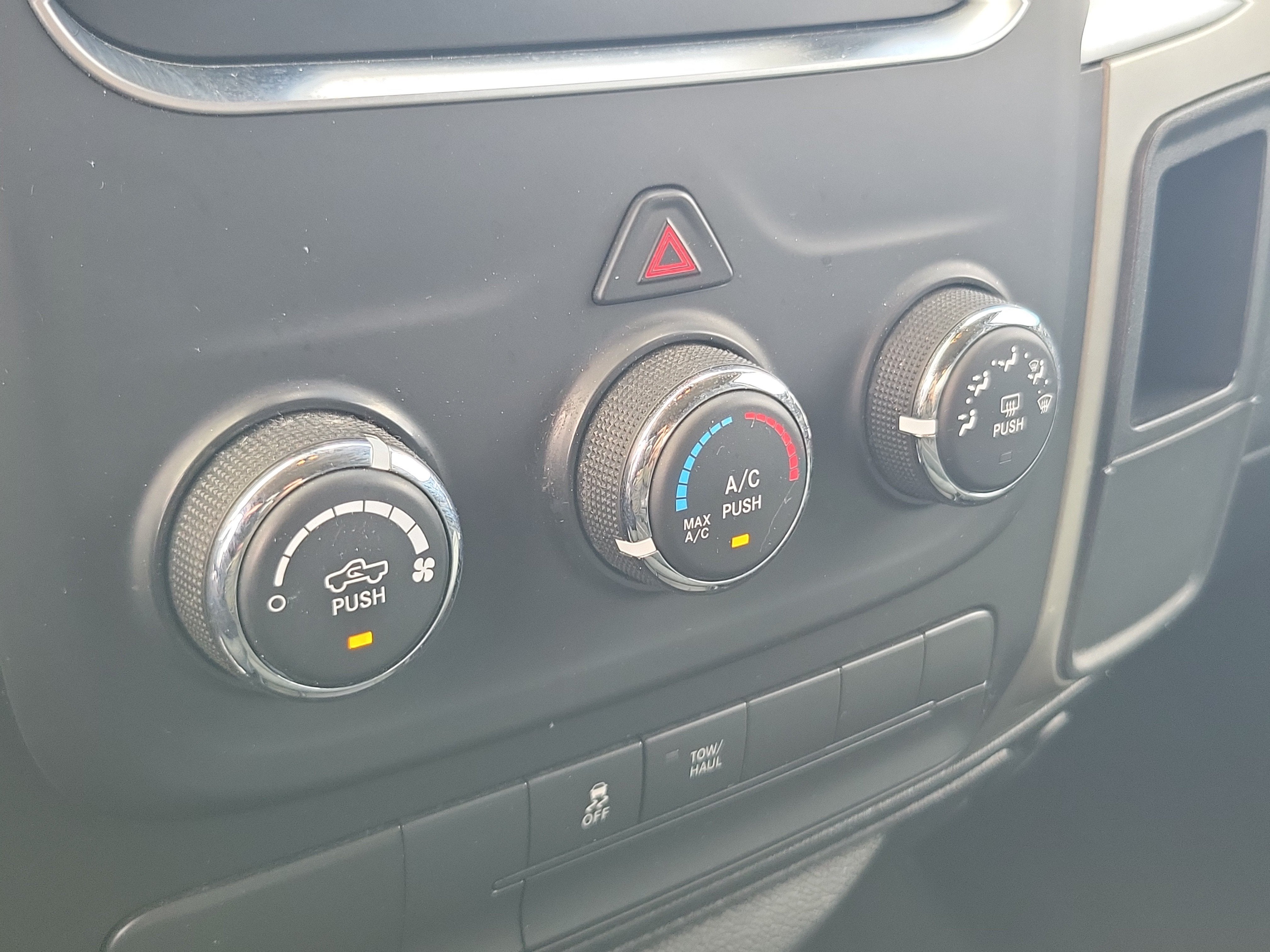2019 RAM 1500 Classic SLT