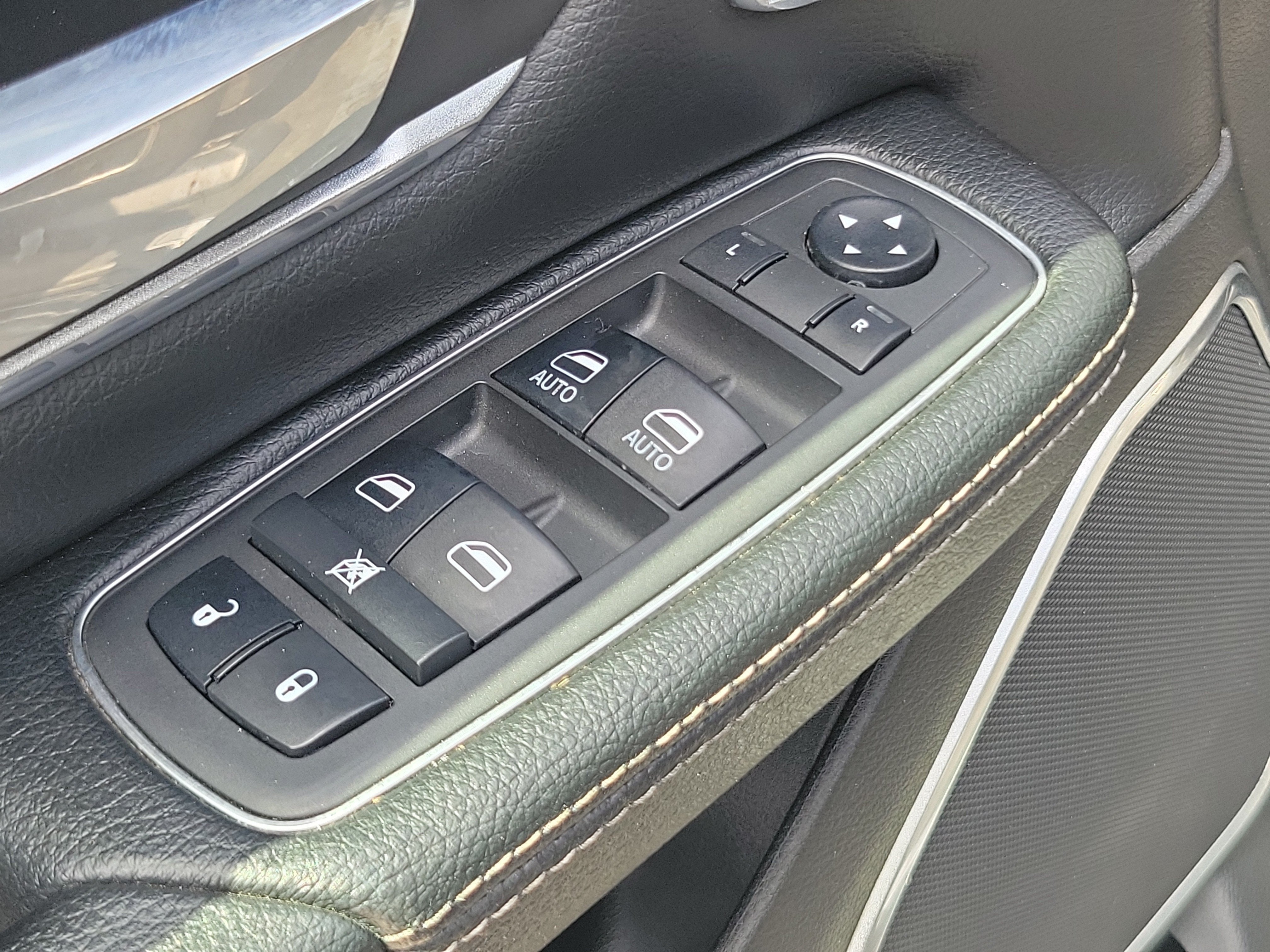 2019 RAM 1500 Laramie 4WD