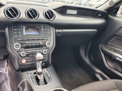 2015 Ford Mustang V6