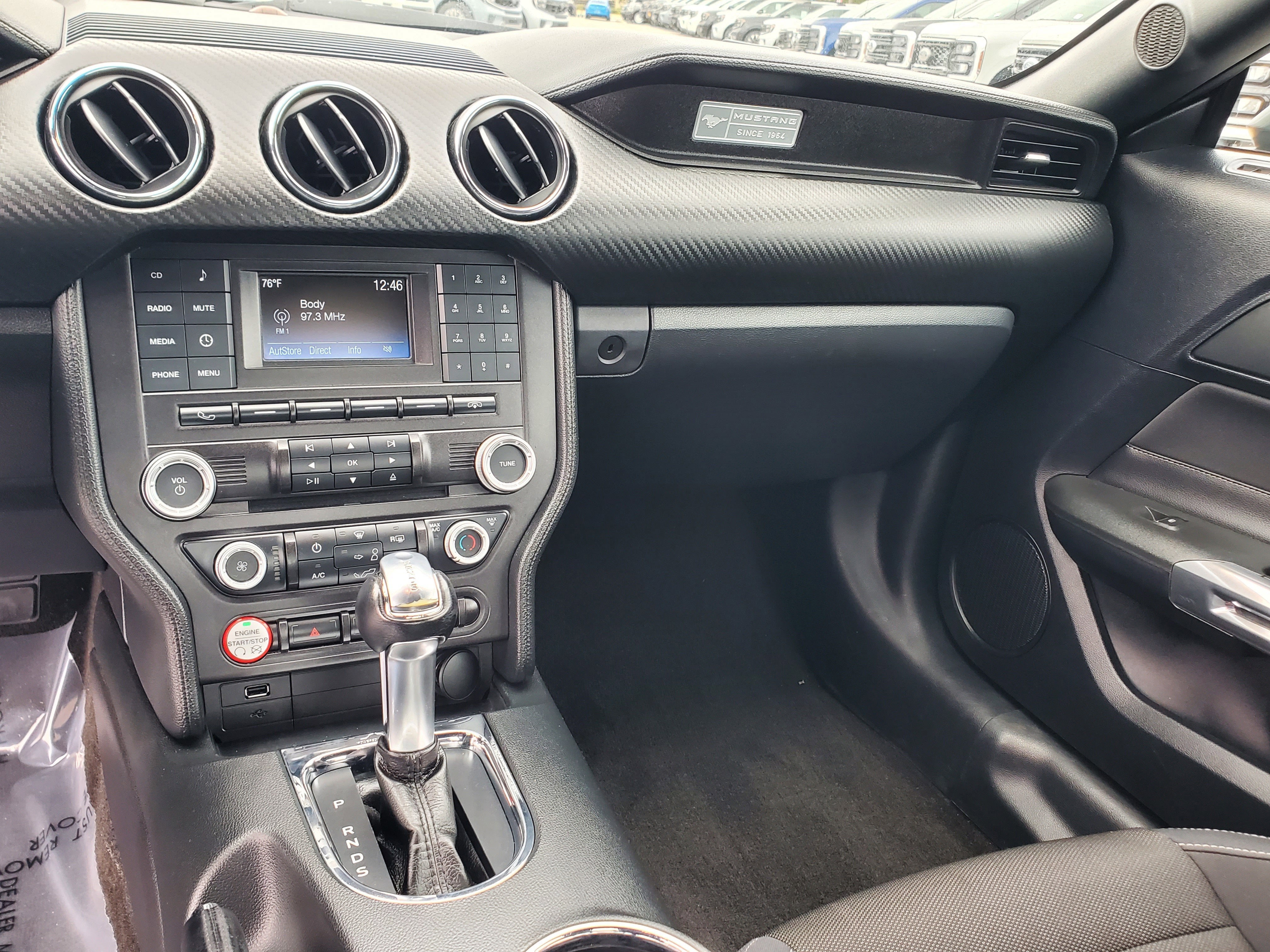 2015 Ford Mustang V6