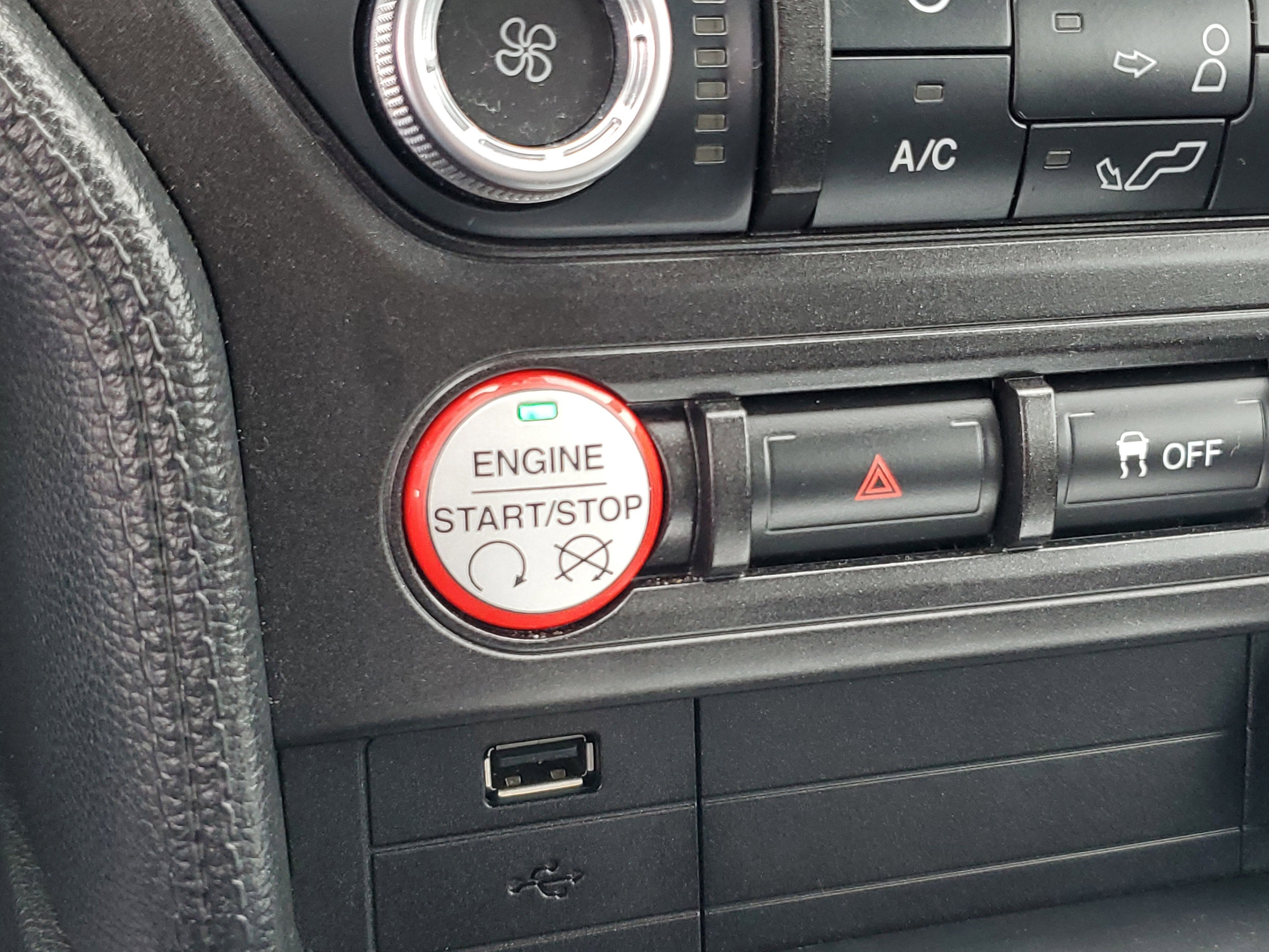 2015 Ford Mustang V6