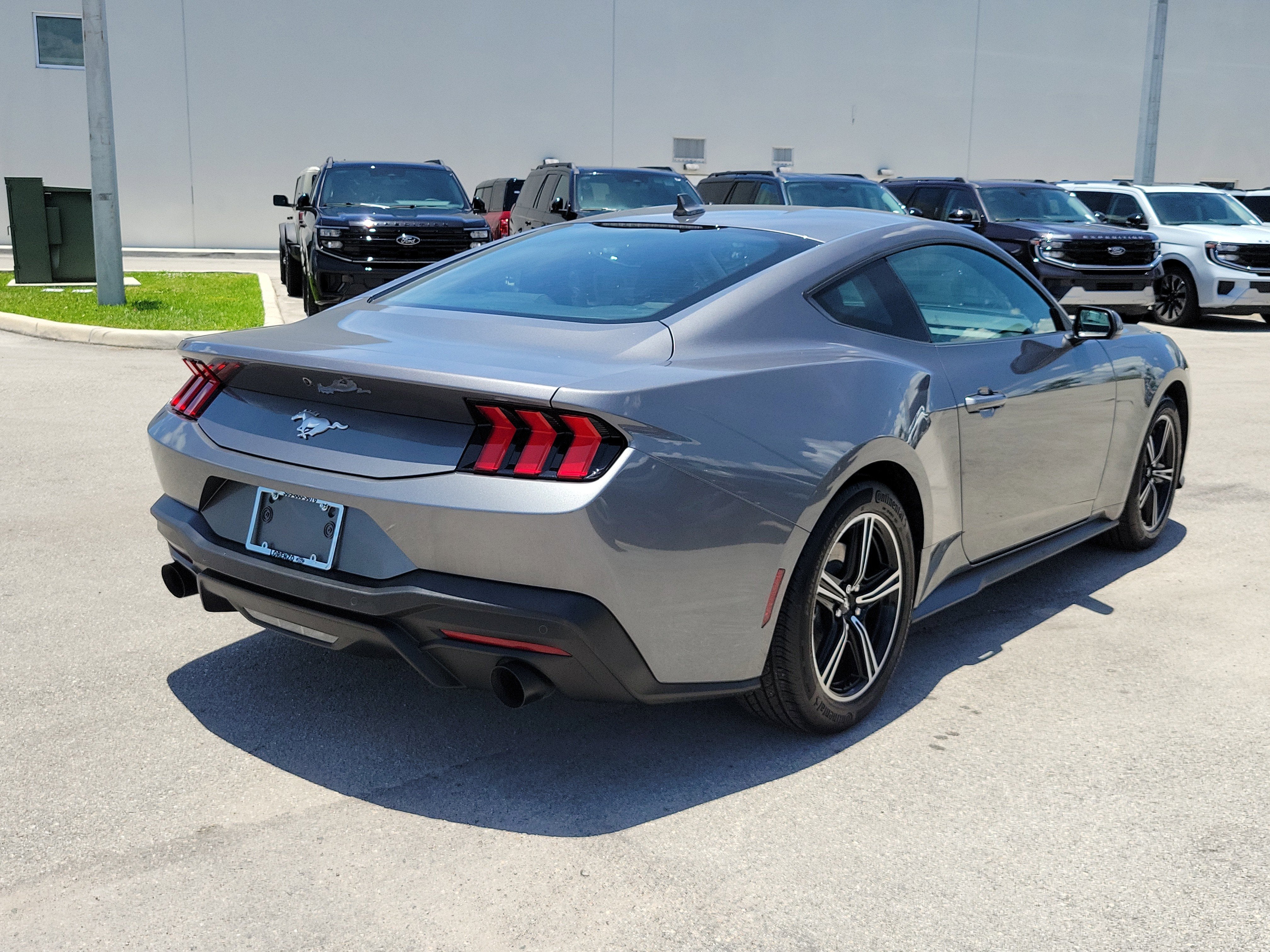 2025 Ford Mustang EcoBoost