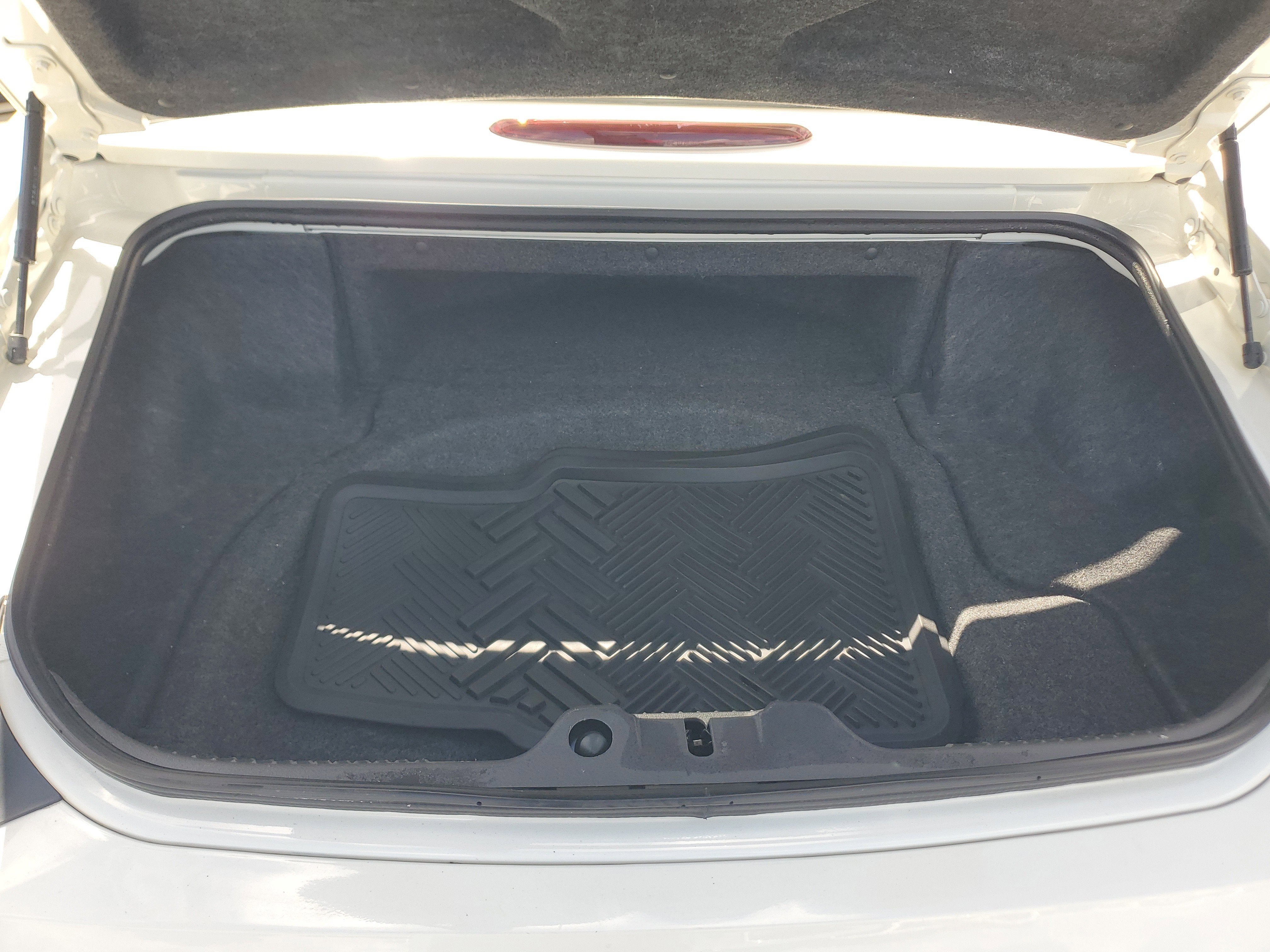 2002 Ford Thunderbird w/Hardtop Deluxe