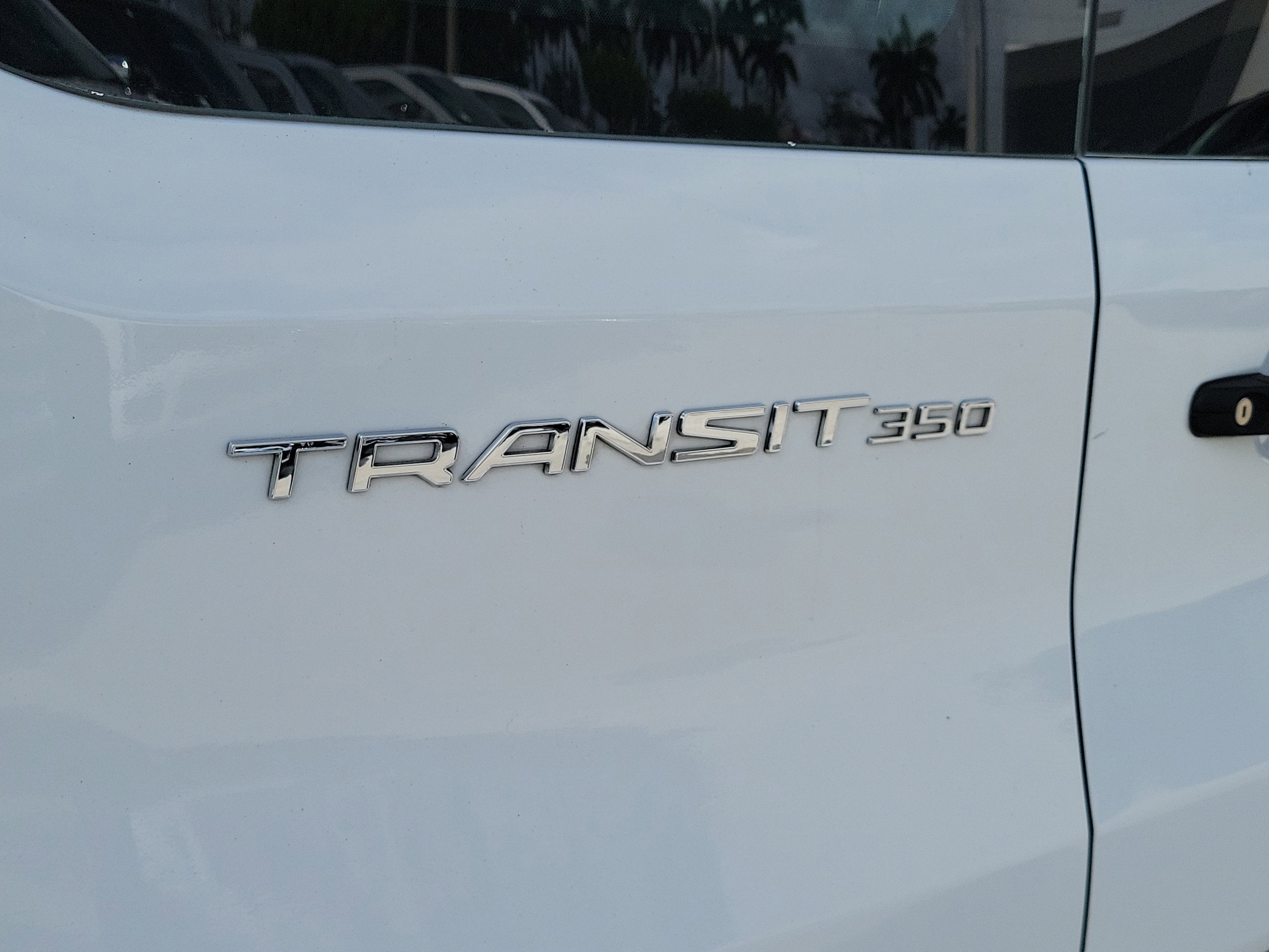 2022 Ford Transit Passenger Wagon XL