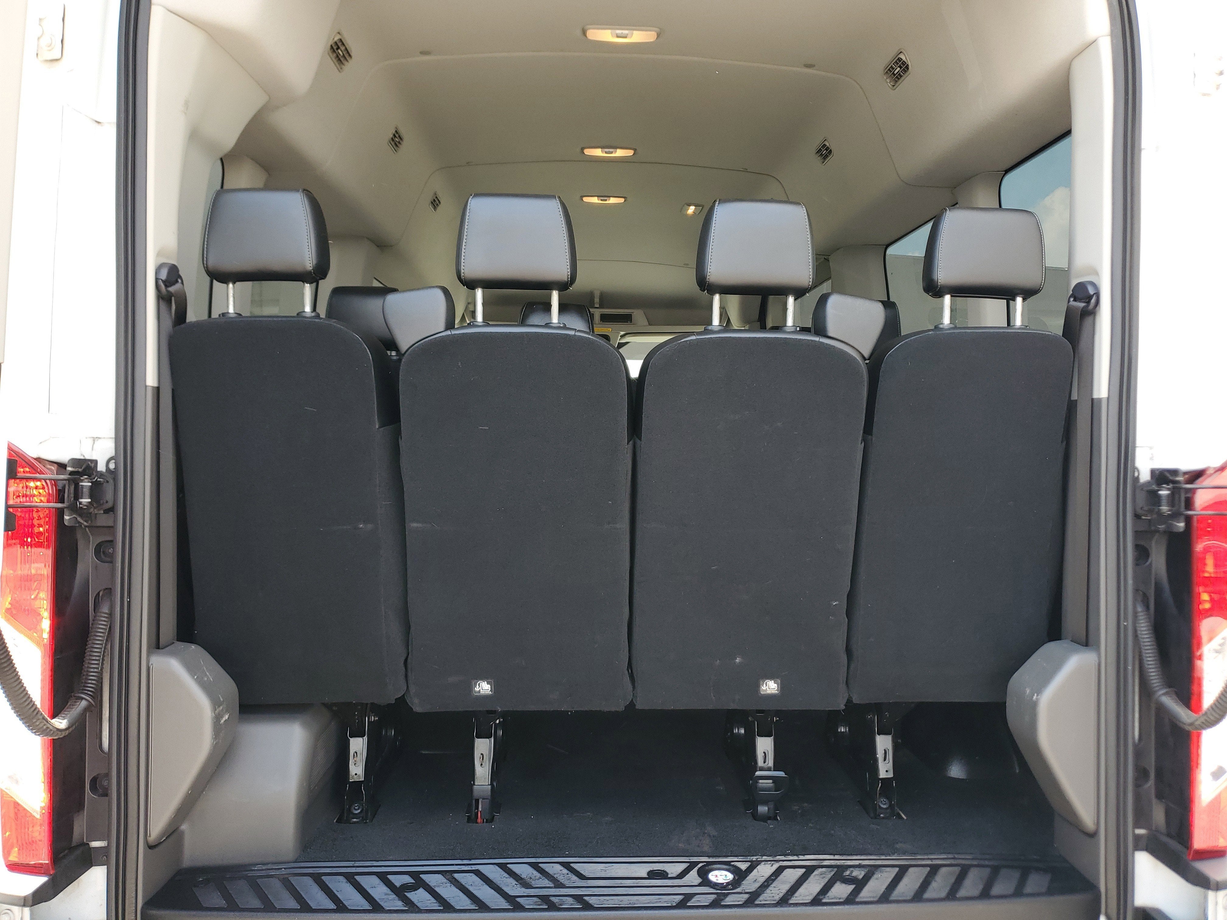 2020 Ford Transit Passenger Wagon XL