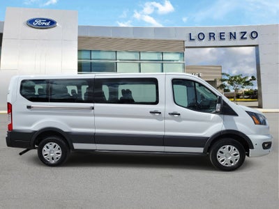 2025 Ford Transit Passenger Wagon XLT