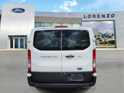 2025 Ford Transit Passenger Wagon XLT
