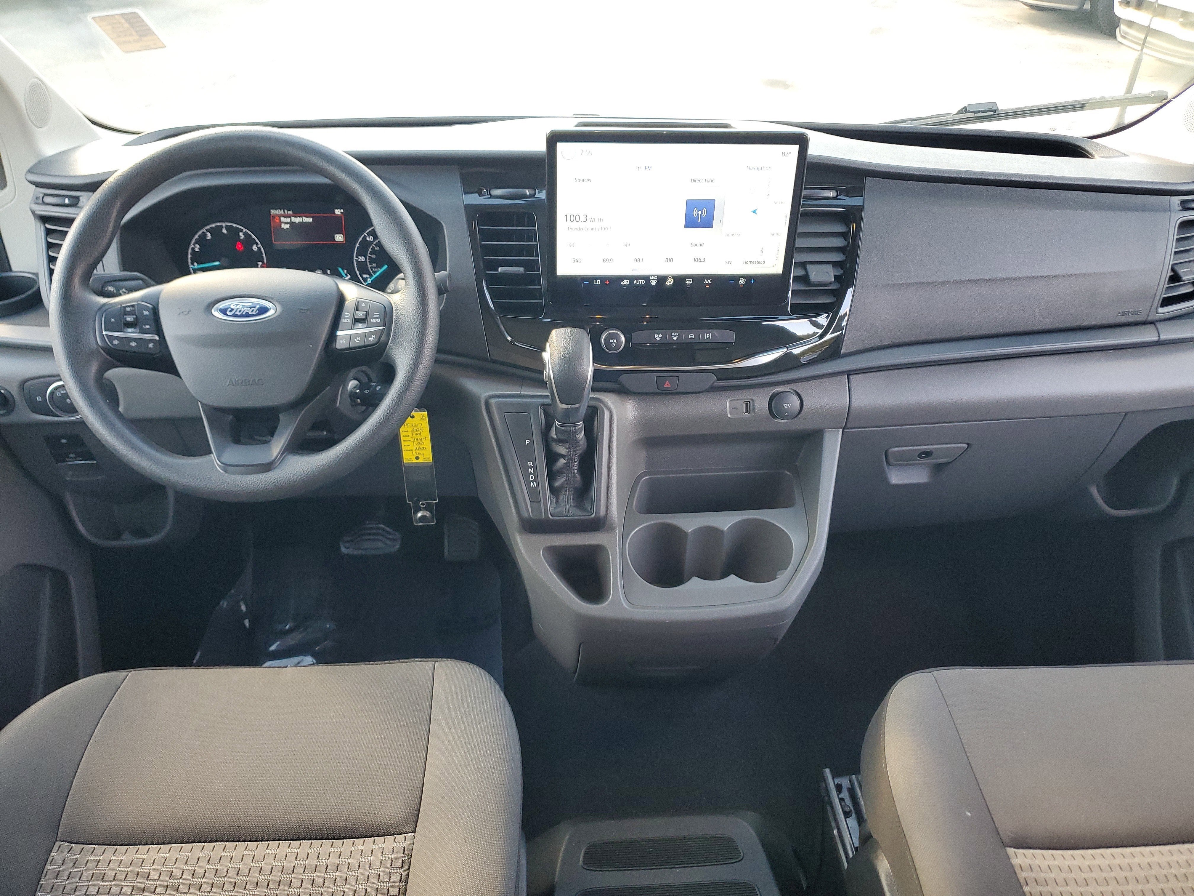 2024 Ford Transit Passenger Wagon XLT