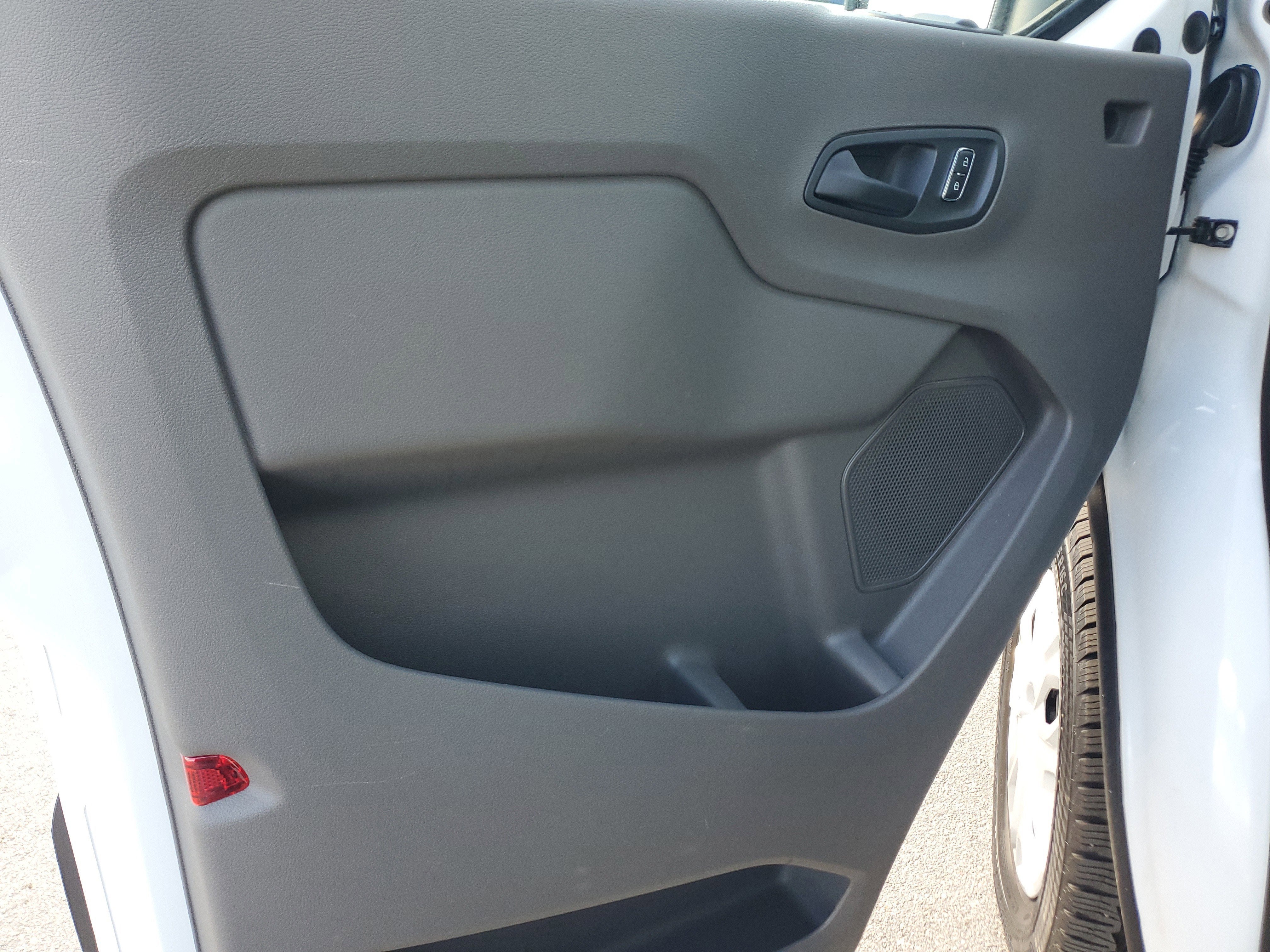 2024 Ford Transit Passenger Wagon XLT