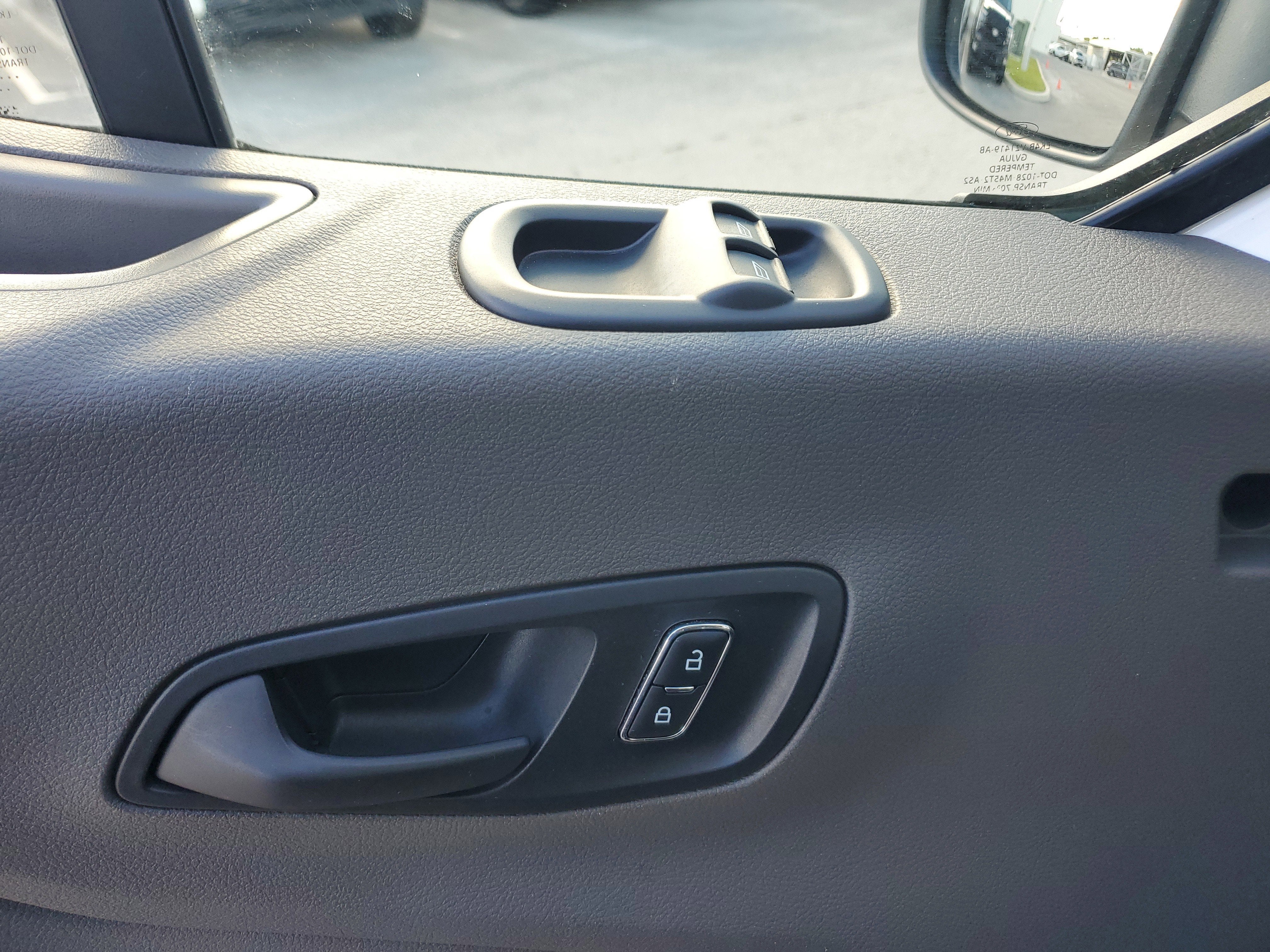 2024 Ford Transit Passenger Wagon XLT