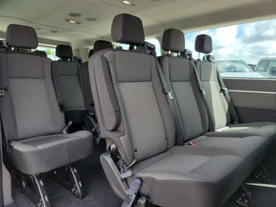 2025 Ford Transit Passenger Wagon XLT