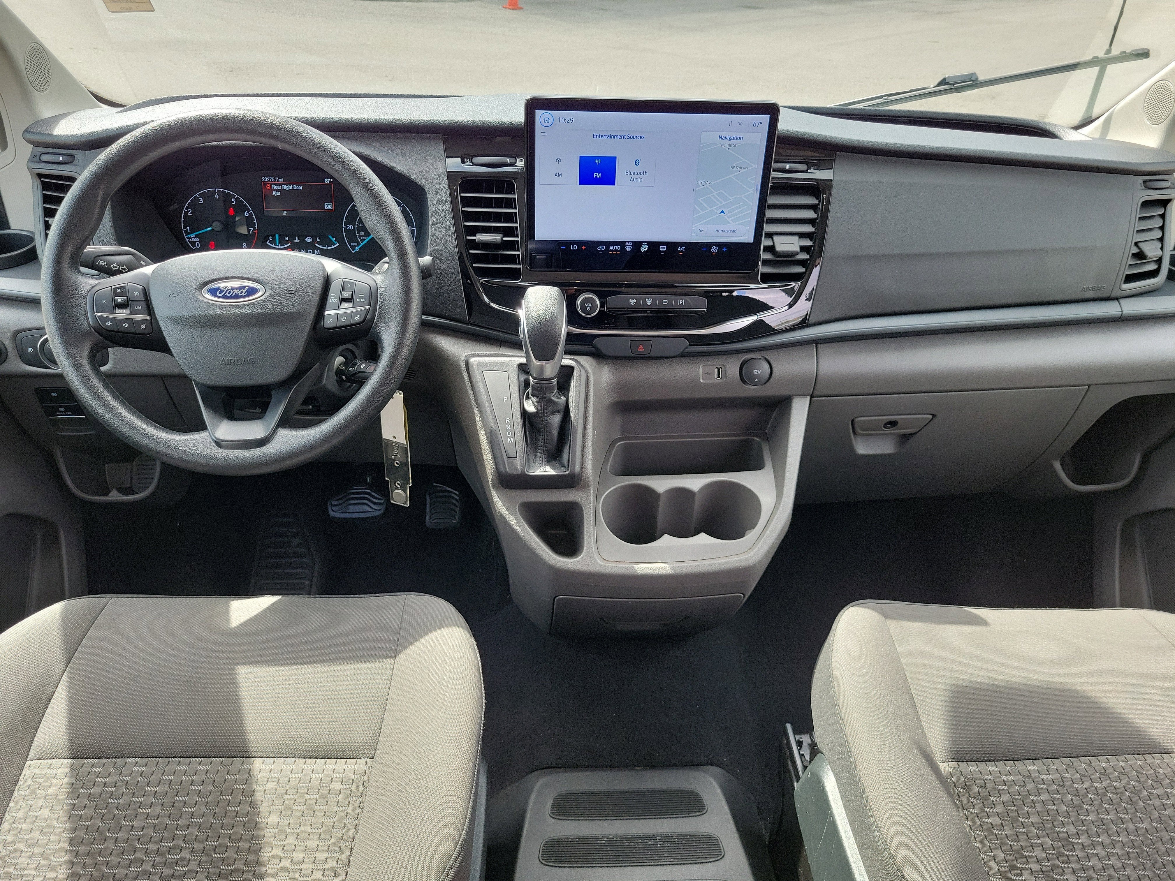 2025 Ford Transit Passenger Wagon XLT