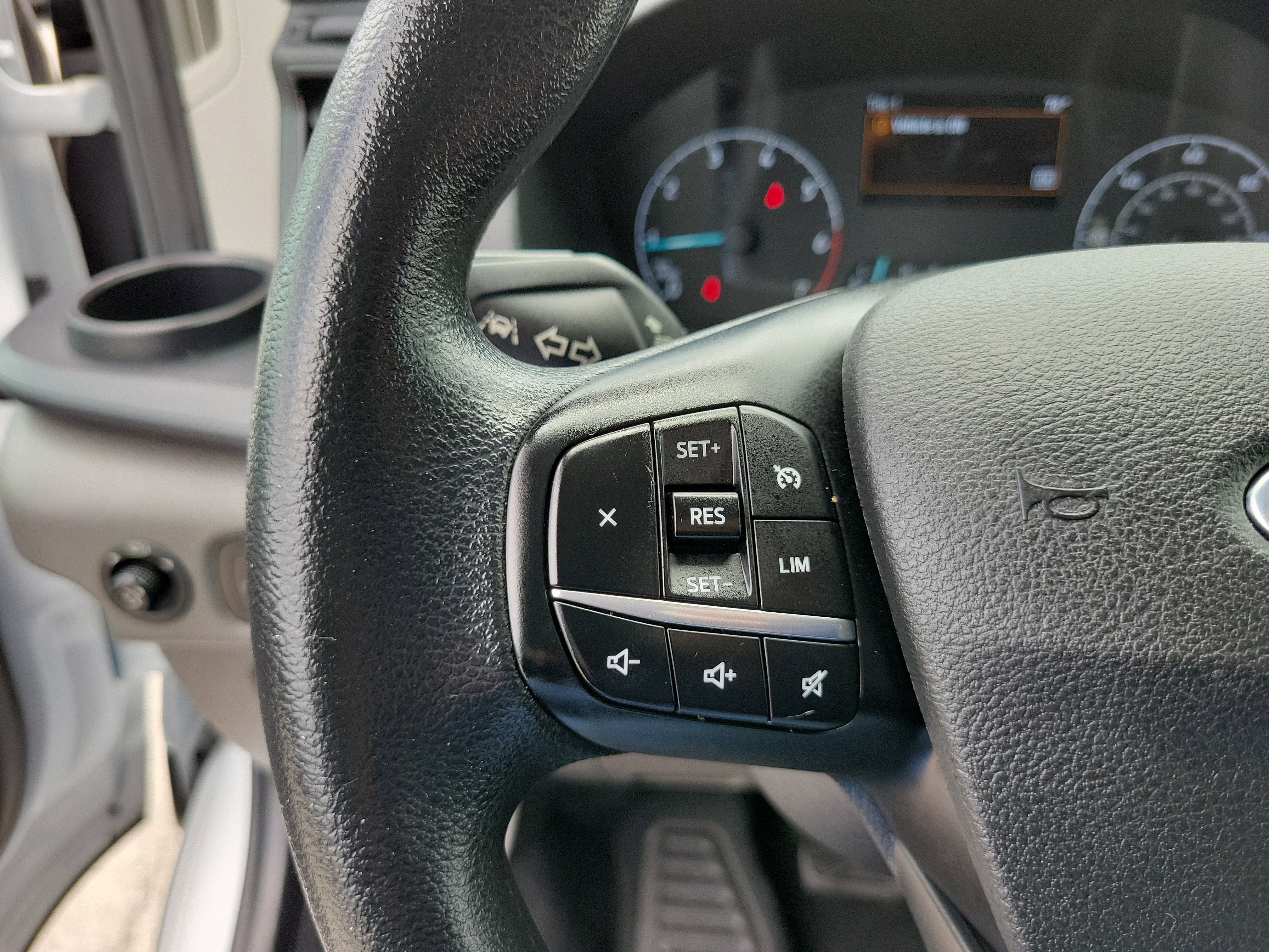 2024 Ford Transit Passenger Wagon XLT