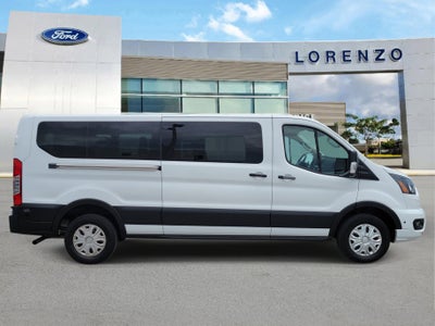 2024 Ford Transit Passenger Wagon XLT